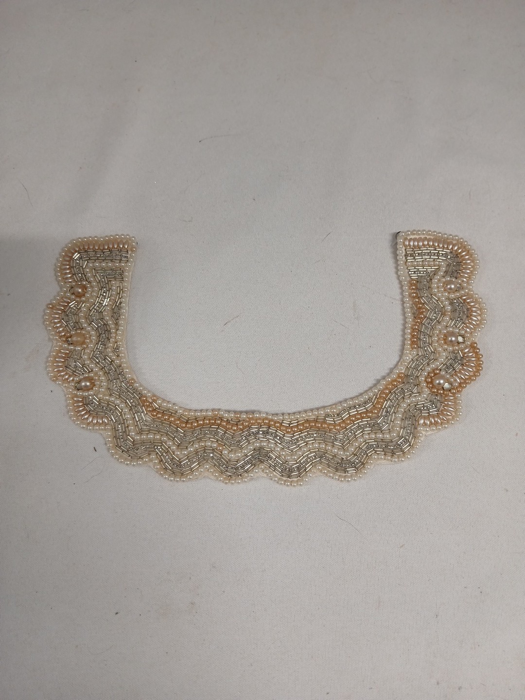 Vintage Hand Made Collar “Top Hit” Fashion Baar & Beards, Inc Made In Japan #559