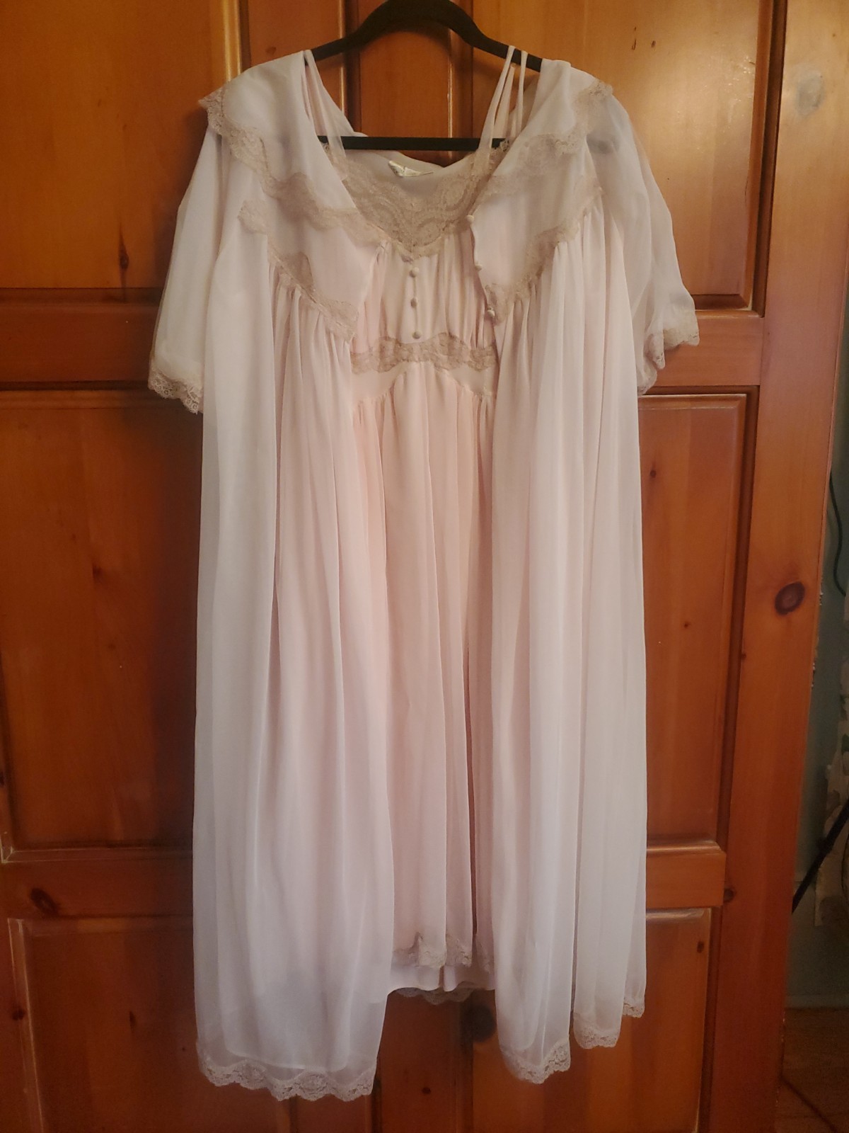 Vintage Carol Brent Peinor Negligee Set Size 34 Pink Beige Delicate Floral Lace
