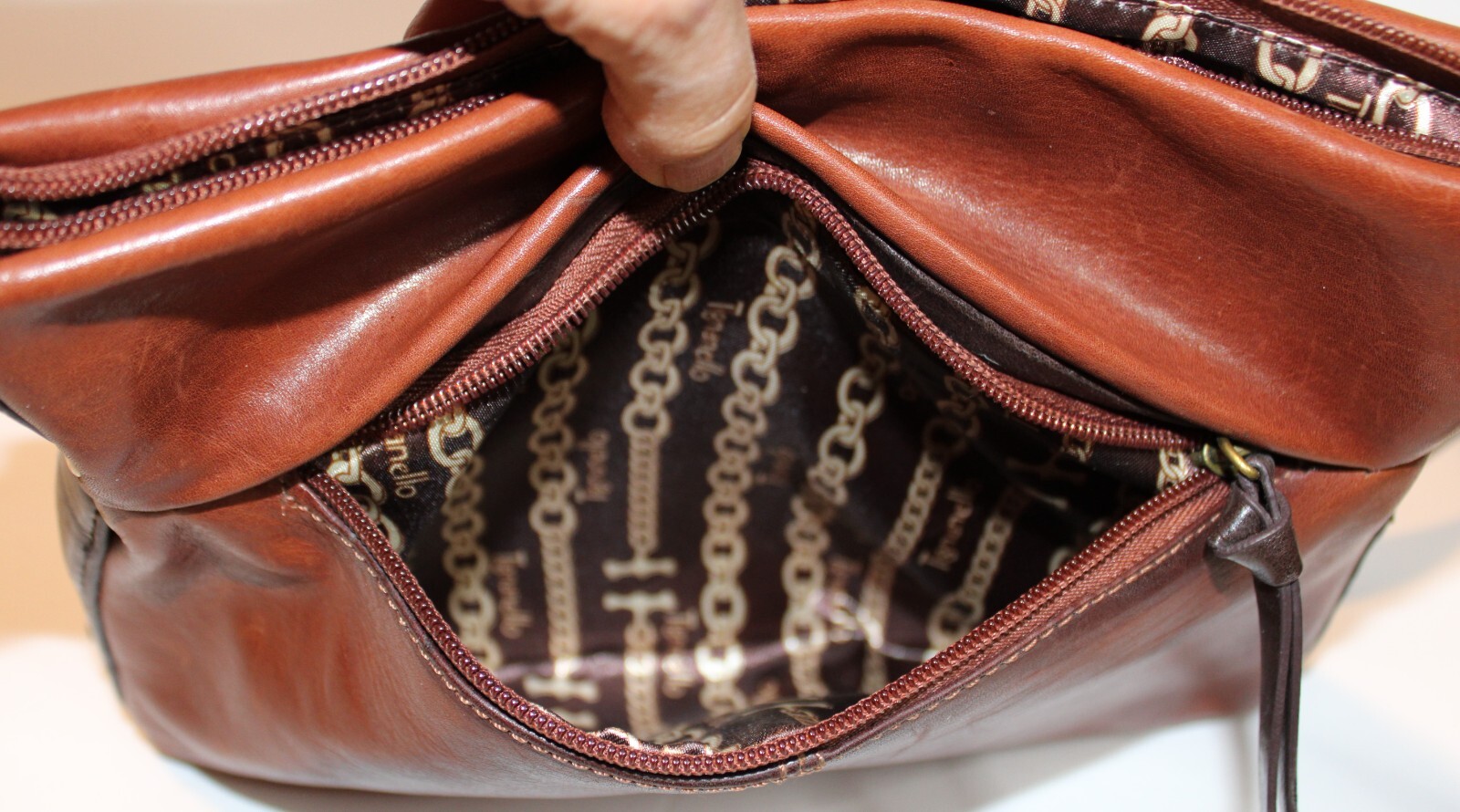 Tignanello Brown Leather Cross Body/Shoulder Bag Purse Signature Lining Handbag