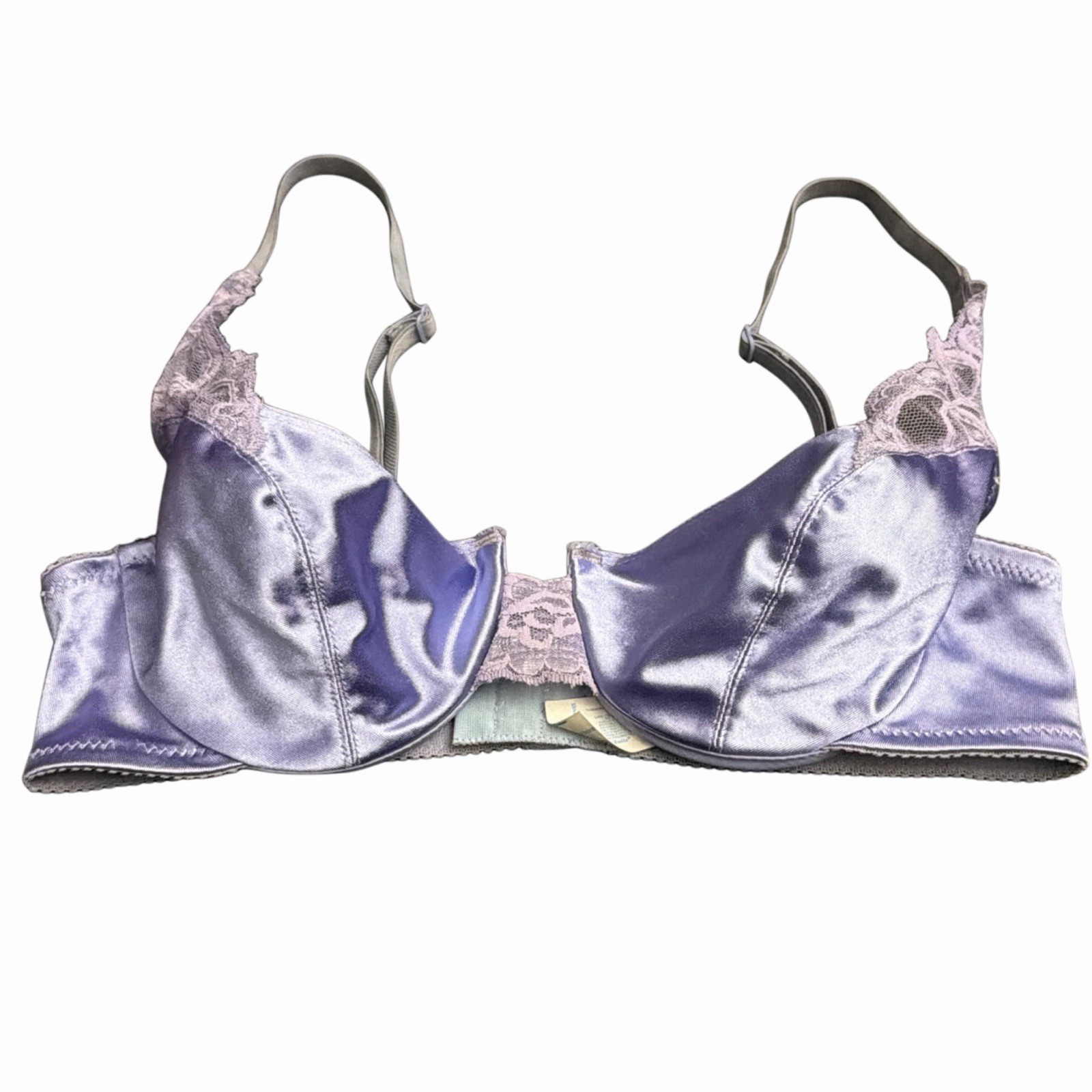 Lily of France Vintage Satin Lavender Purple Bra 34B Lace Trim Underwire