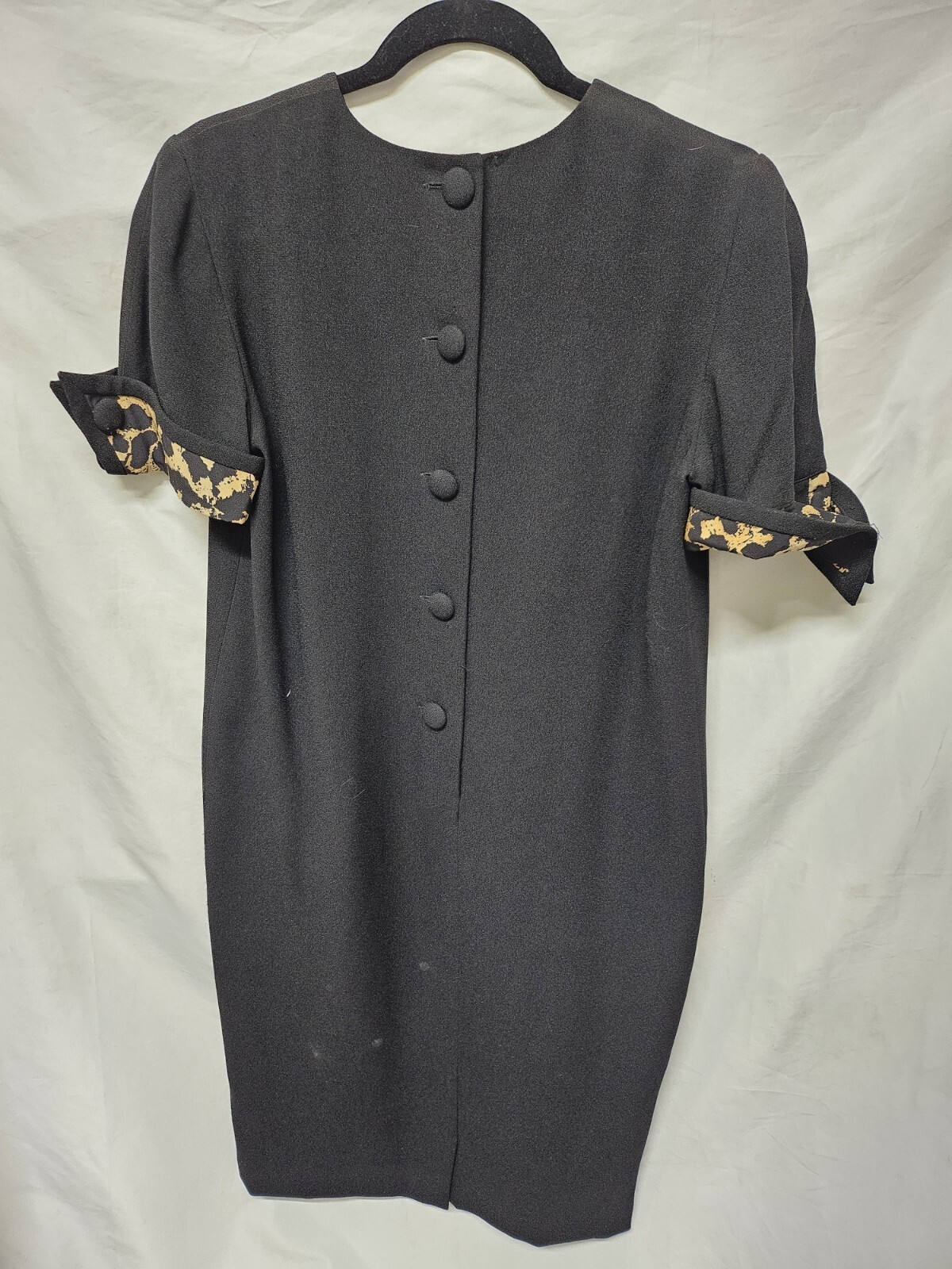Bill Blass Dress Black Short Sleeve Size 6 – Elegent Black Dress Designer Dress