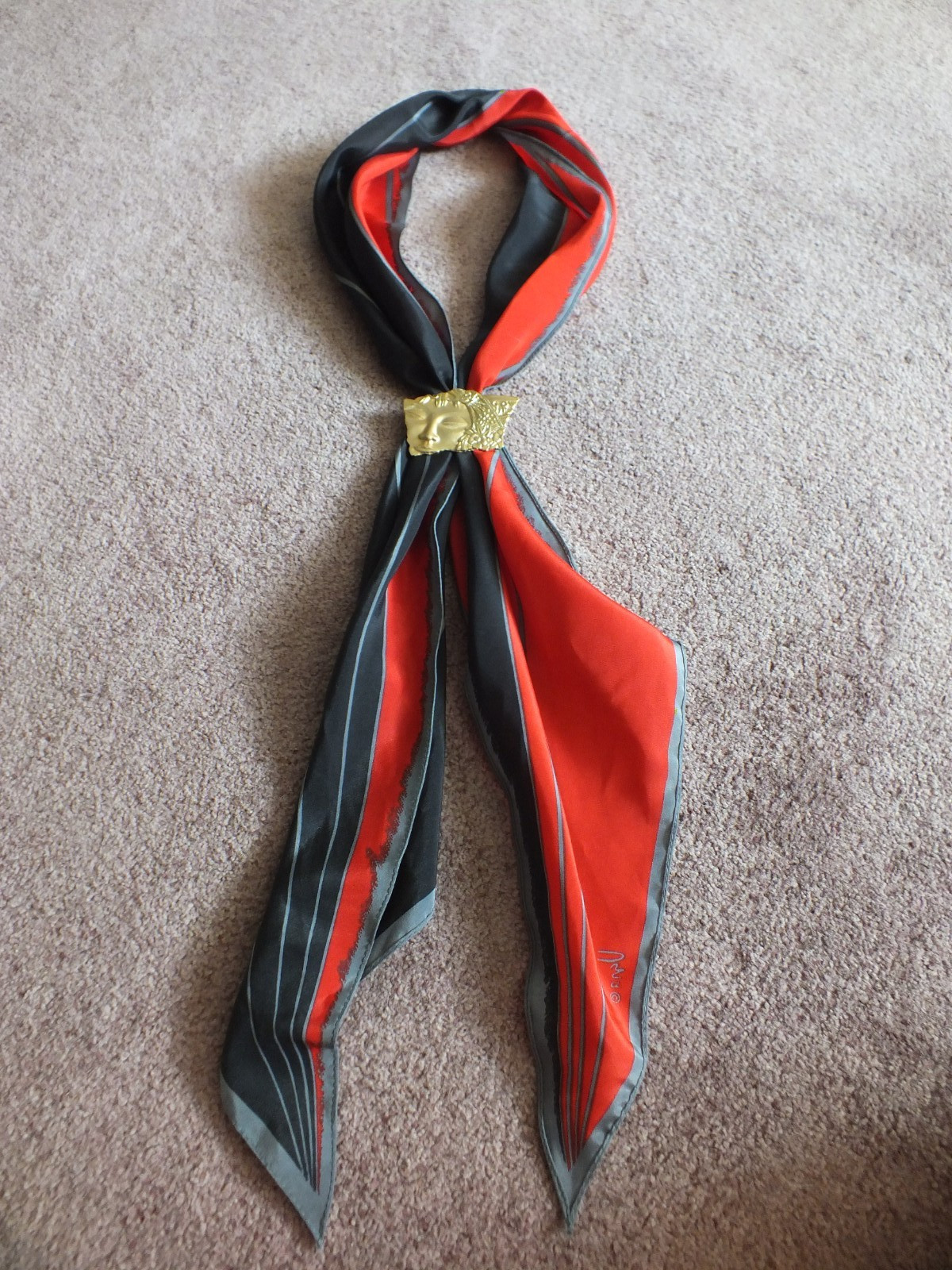 Upcycled Repurposed VERSA Scarf Necklace Gold Slide Red Gray Black 60″