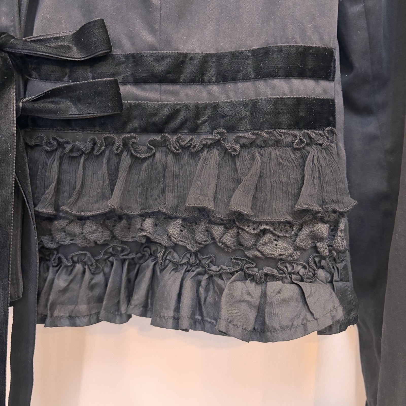 sandwich_ Vintage Edwardian Cropped Blazer Velvet And Silk Ruffle Trim Black 10