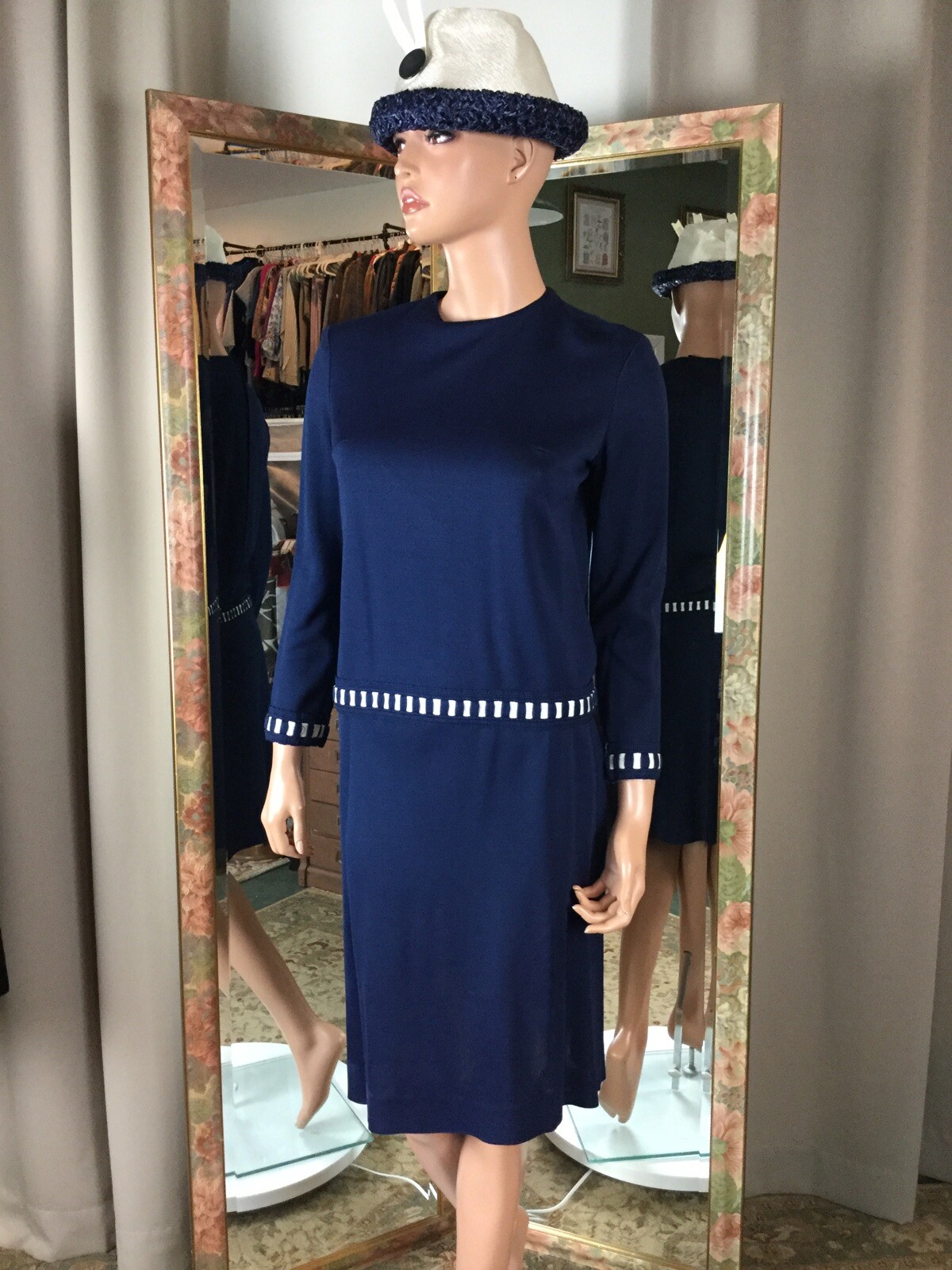 VTG 60’s Betty Barclay Blue Two-Piece Skirt Suit Sz 7 White Trim 36” Bust