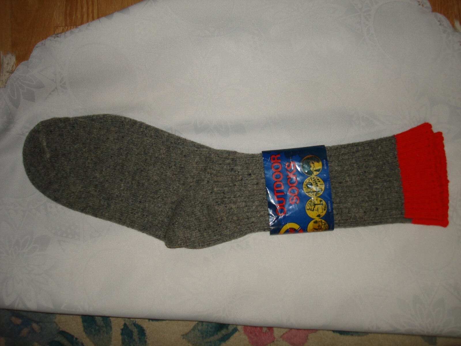 New Vintage 1 Pair Medalist Portage Hosiery All Season Socks Size 10-13