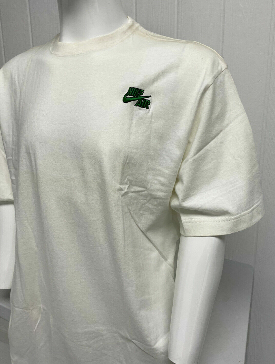 Vintage Nike Air Set it Off Men’s White T- Shirt short sleeve size 3XL
