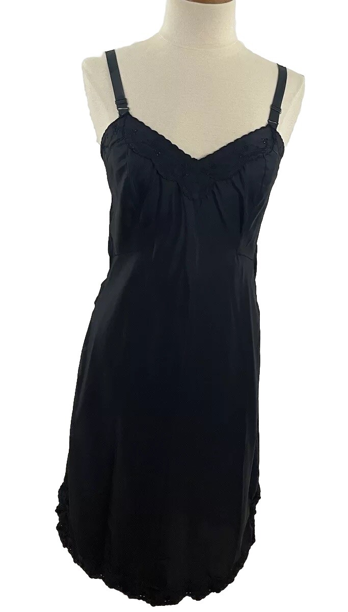 Vintage Women’s 34 Full Slip Dress Nylon Acetate Eyelet Trim Black