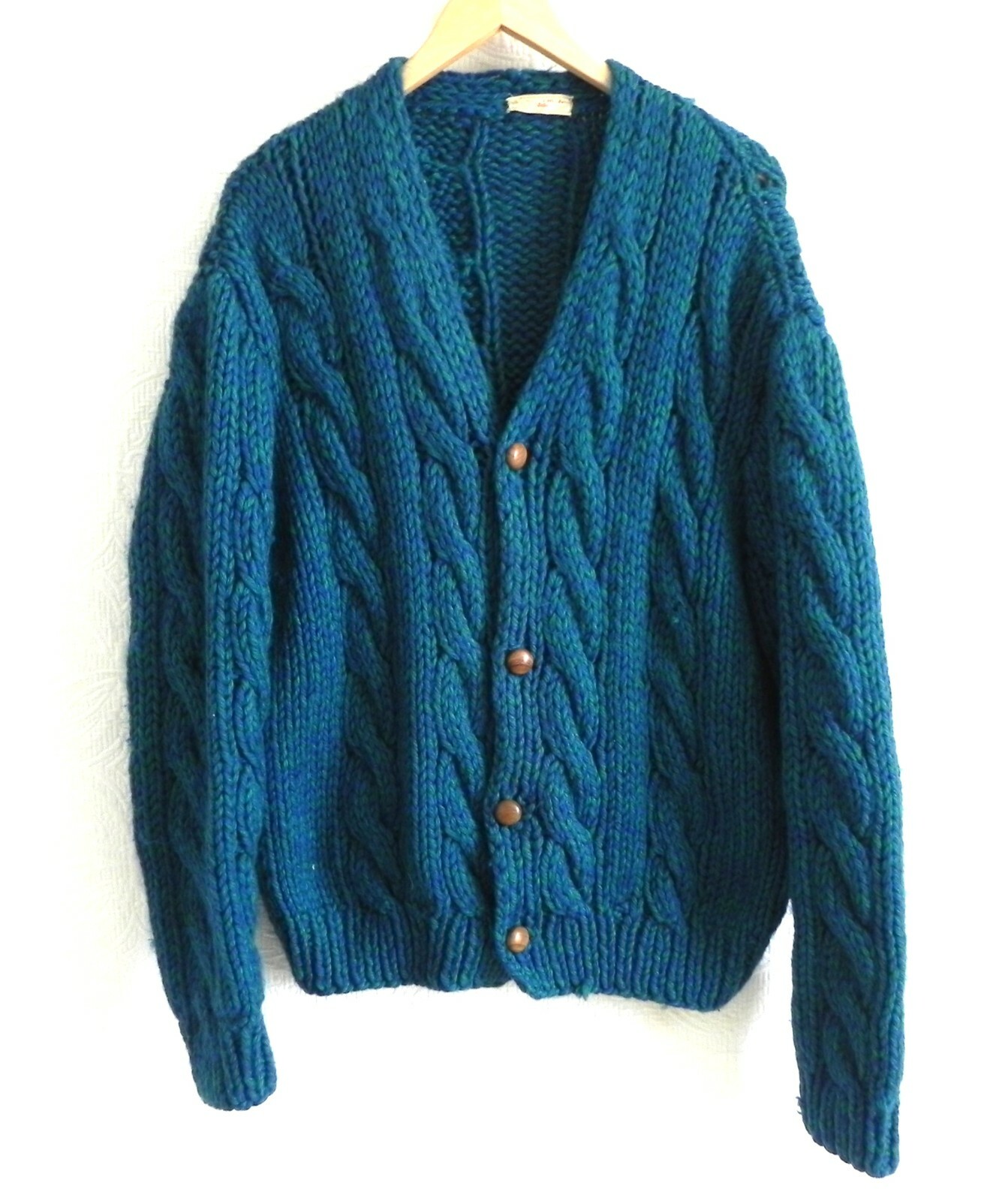 Handmade by Seiko Cardigan V-Neck Button Closure Heavyweight Cable Knit Size M