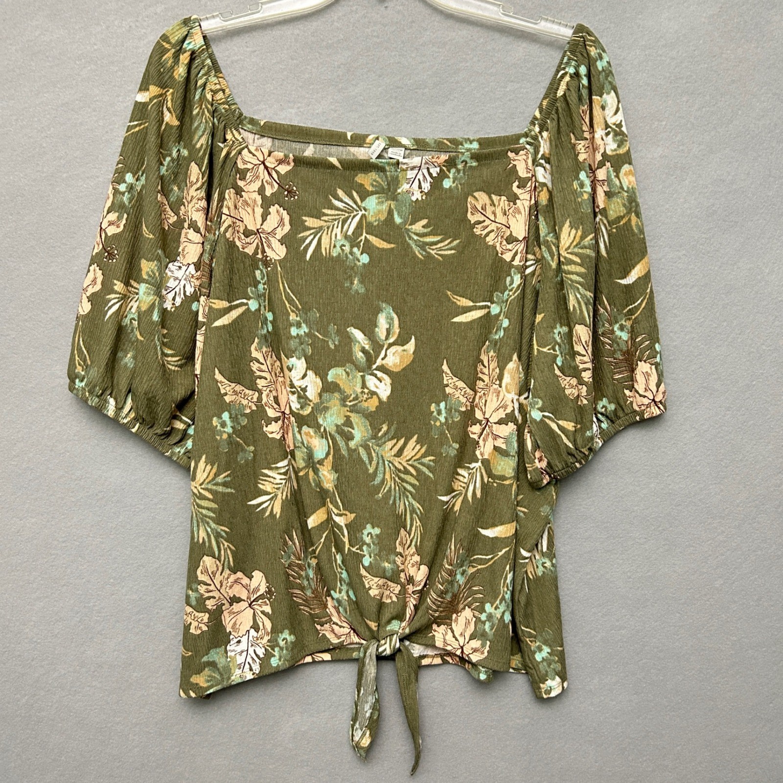 C Est. 1946 Top Women’s 26/28W Green Floral Tie Front Peasant Babydoll Cottage
