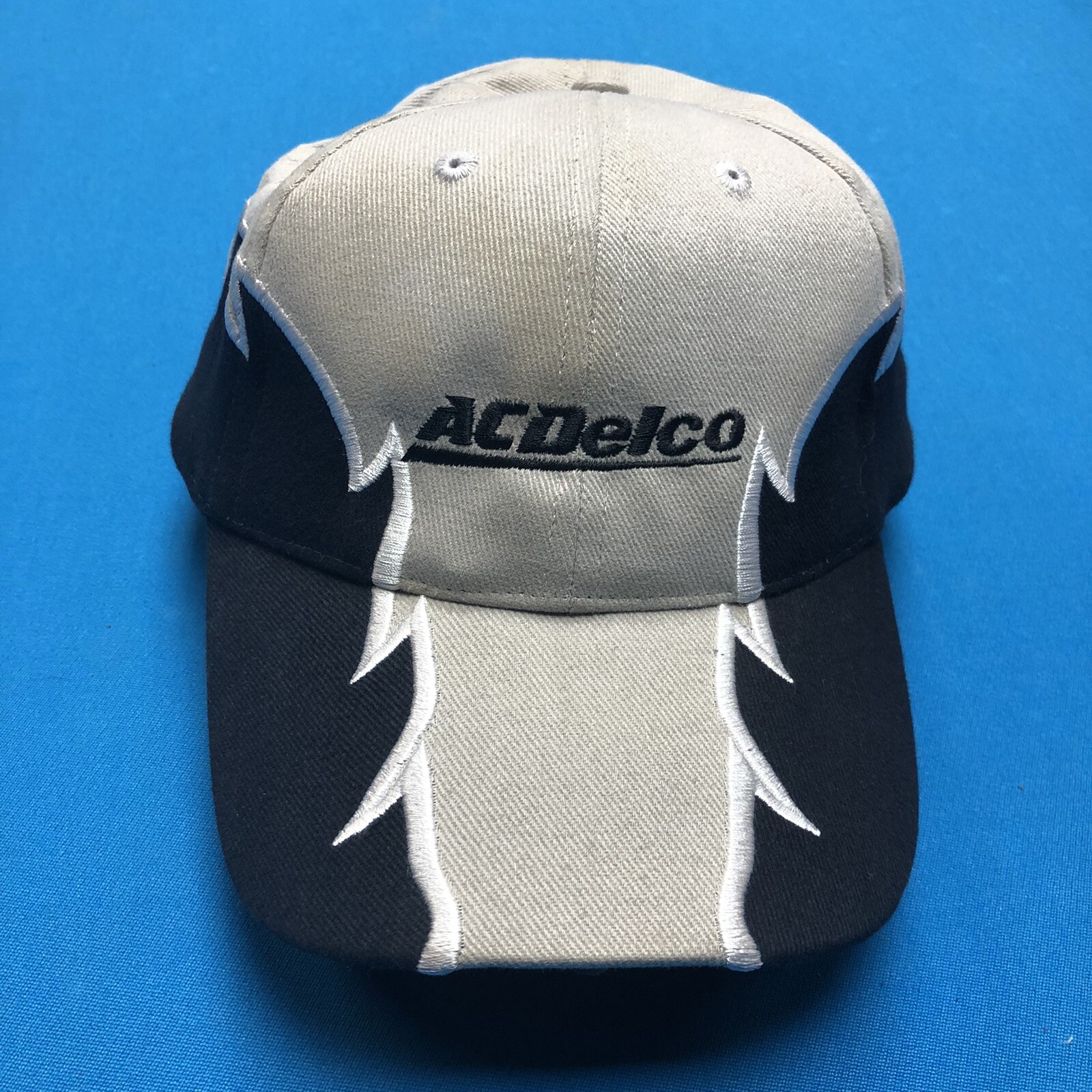 VTG AC DELCO SHARK TOOTH Mechanic’s Warehouse Rare CAP