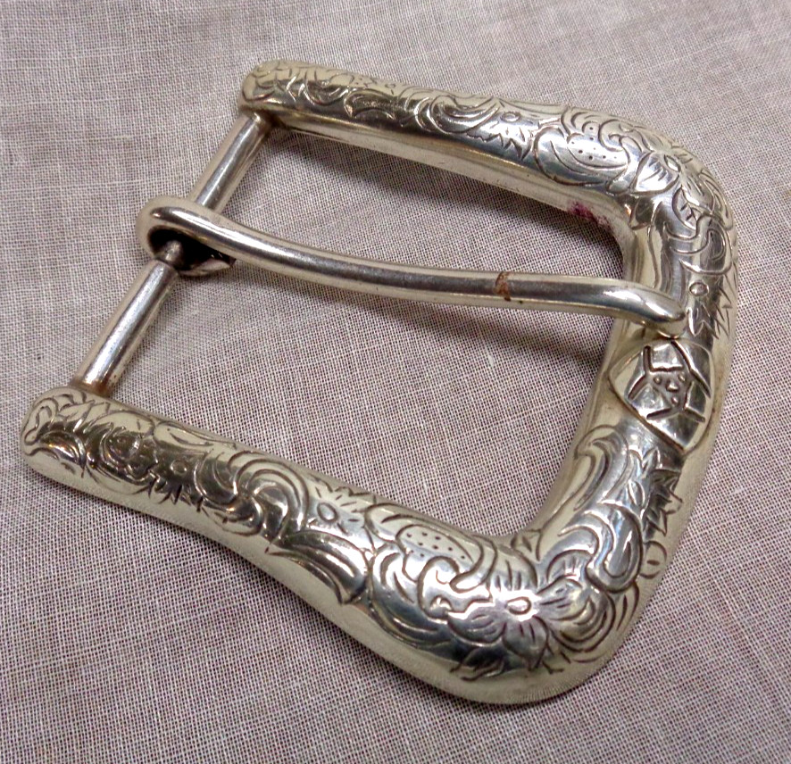 ARIAT Silvertone Metal FLORAL DESIGN Western Belt Buckle ~ 2-7/8″ x 2-1/2″