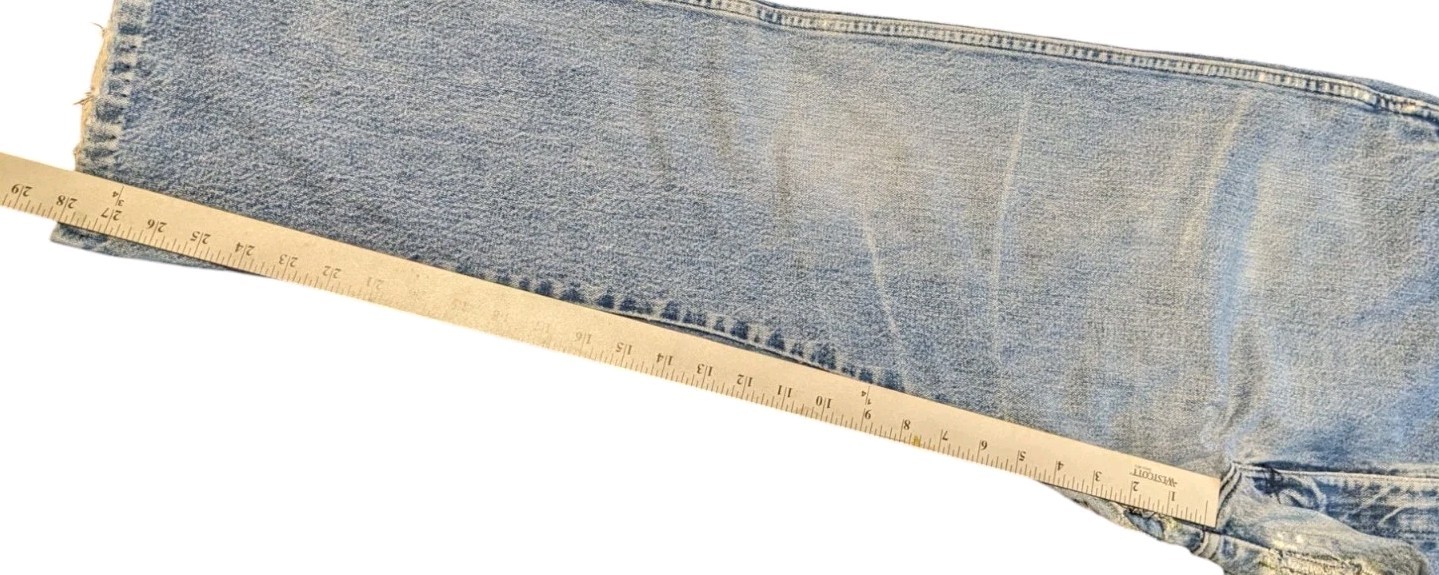 Vintage Wrangler Regular Cut Mens Jeans No Size Tag Scovill Zipper #493