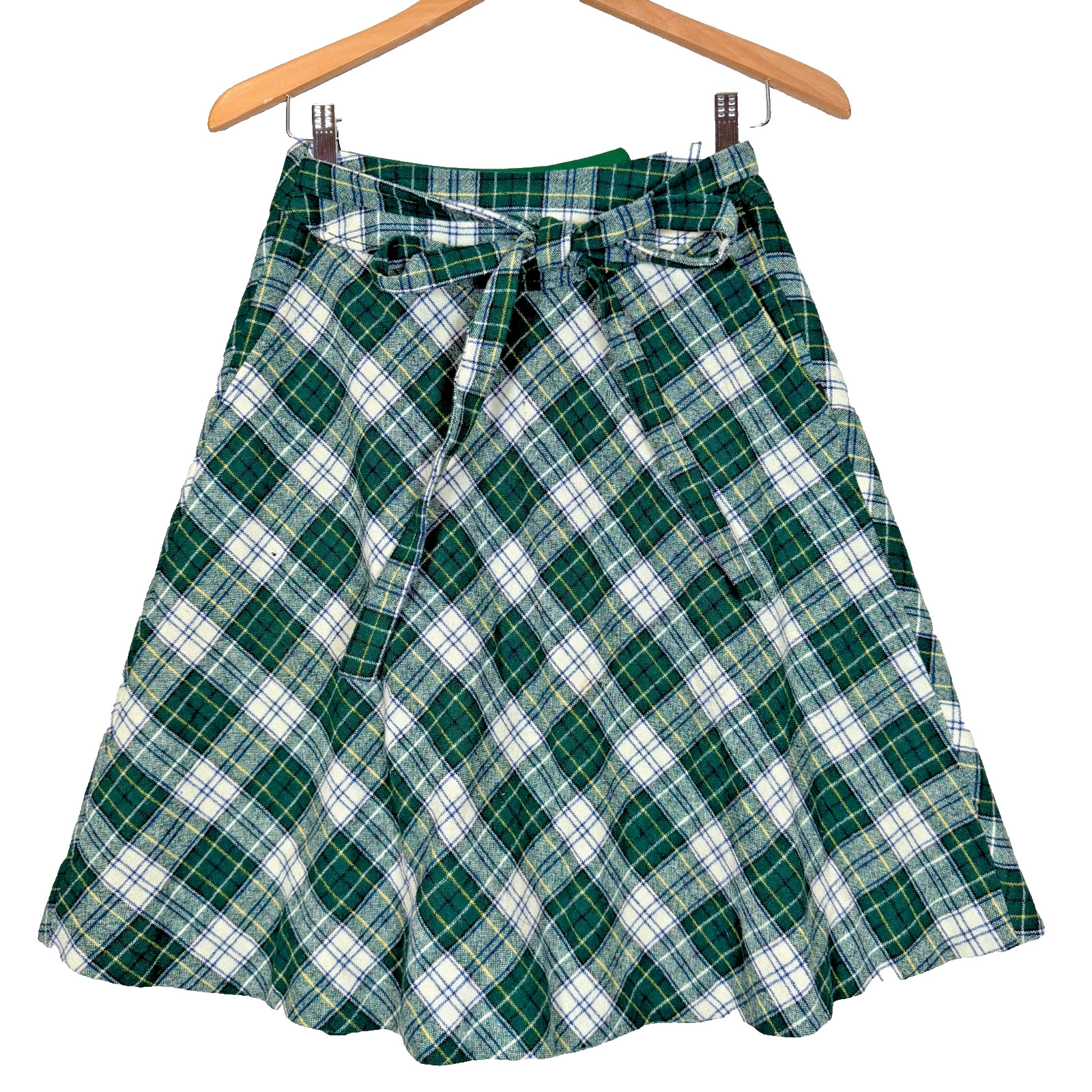 Wool Wrap Skirt Waist 26″ Knee Length A-Line Pockets Green White Plaid Hand Made