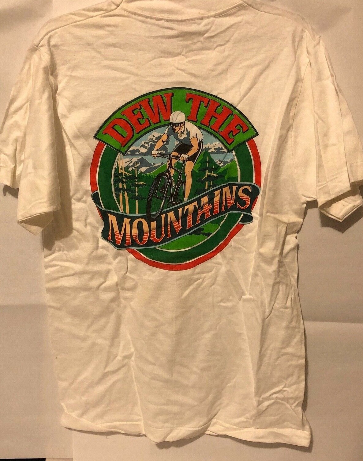 Vintage Mountain Dew Advertising “Dew the Mountains” Mens Medium White T-Shirt