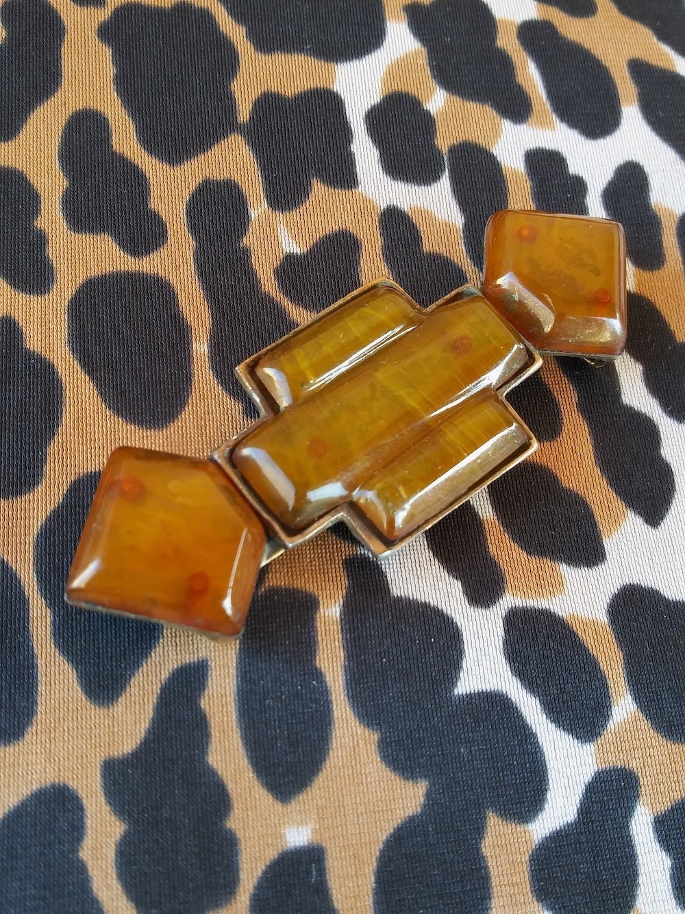Vtg Art Deco Sash Belt Buckle Carved Bakelite Cider