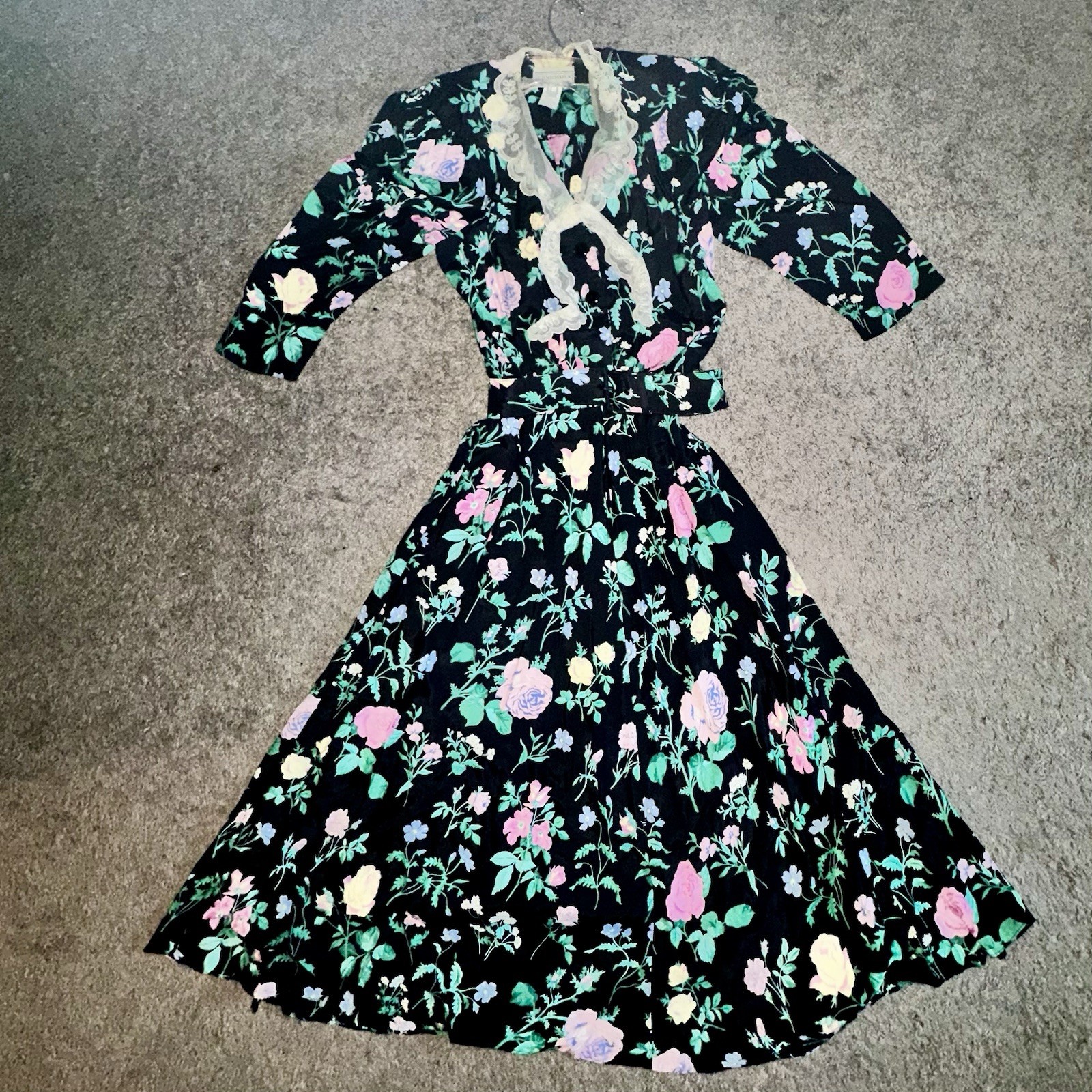 E.D. Michaels by Melanie Drucker Vintage 80’s Floral Pleated Lace Dress Sz 14