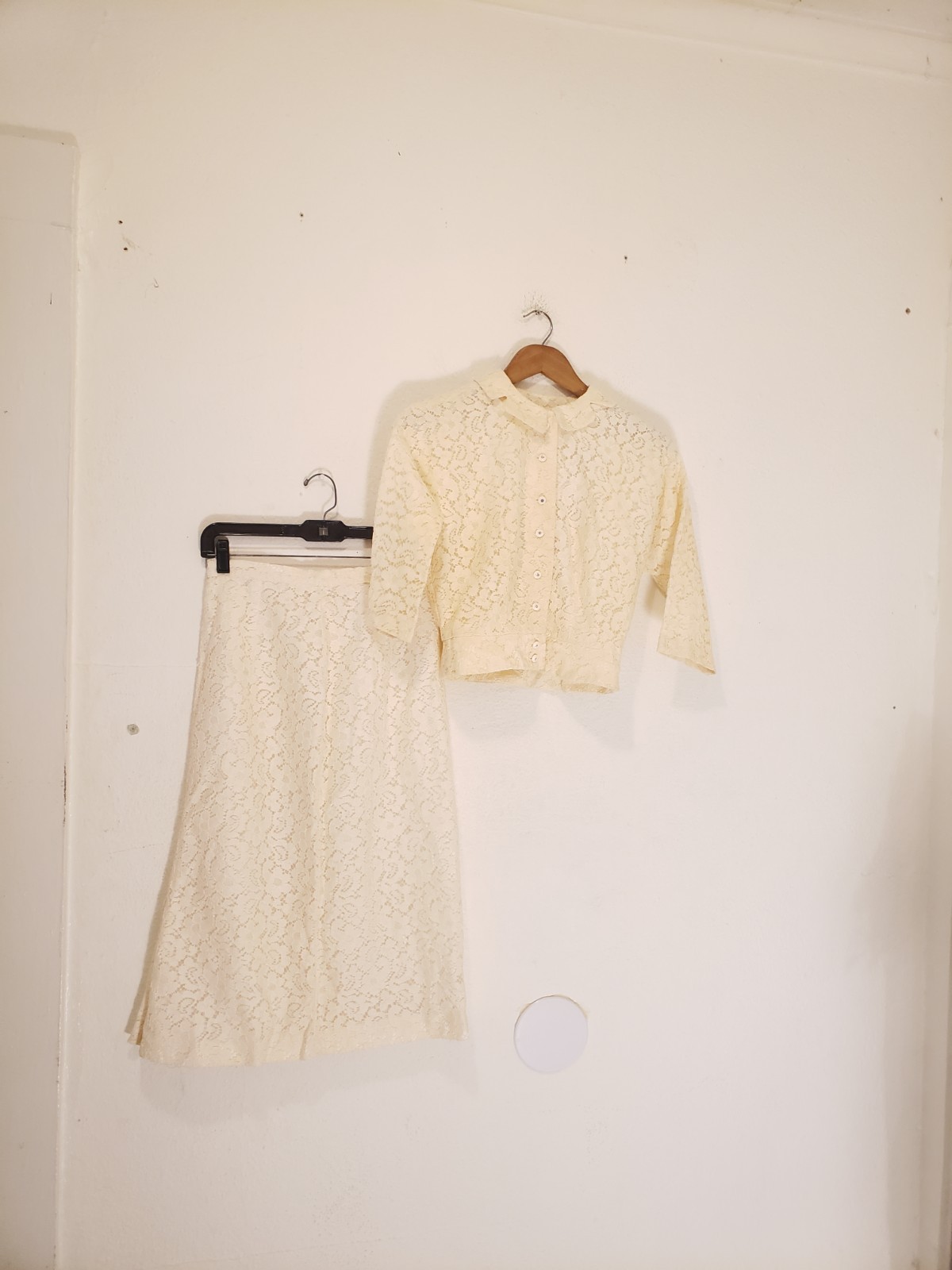 Vtg 60s Ivory Lace Sz S Midi Skirt Suit Jacket Set Handmade Rhinestones Mod