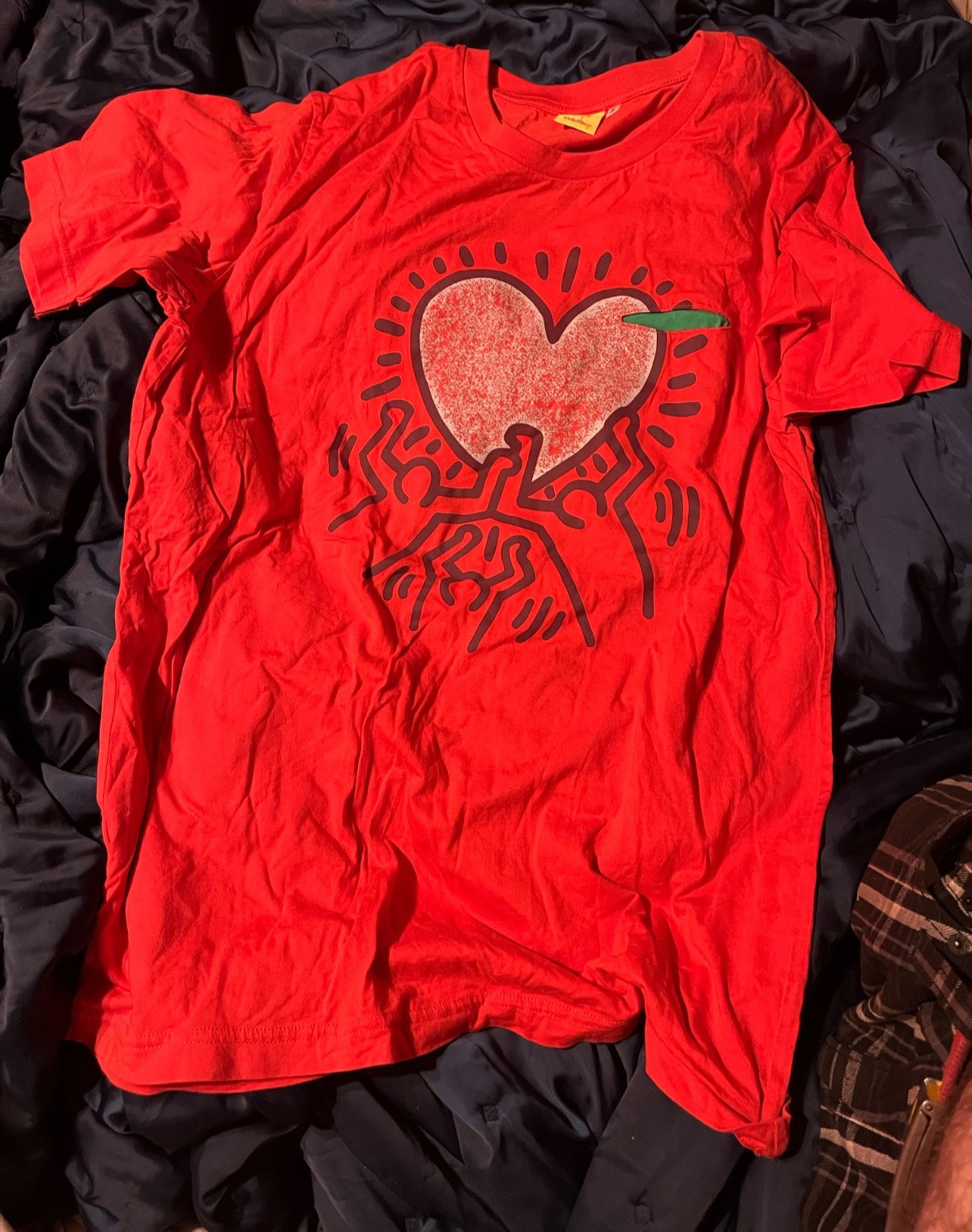 EXCELLENT! Keith Haring Heart print Red Shirt XL