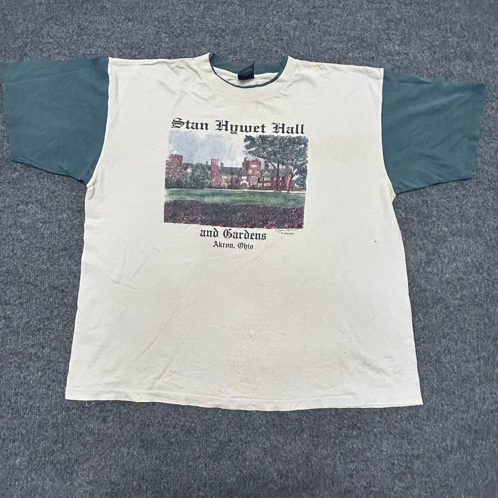 Belton T-Shirt Mens XL Cream Green Stan Hywet Hall Graphic Cotton USA Vintage