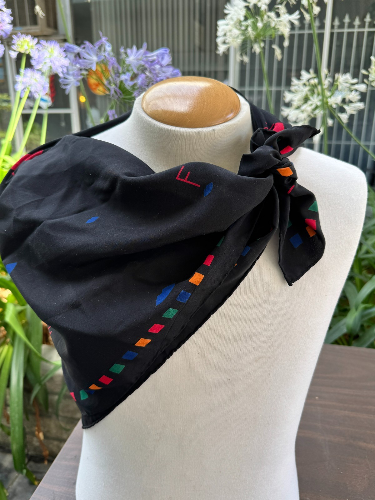 Fendi Silk Scarf Black Red Monogram Umbrella Logo 34×34 Color Block Vintage