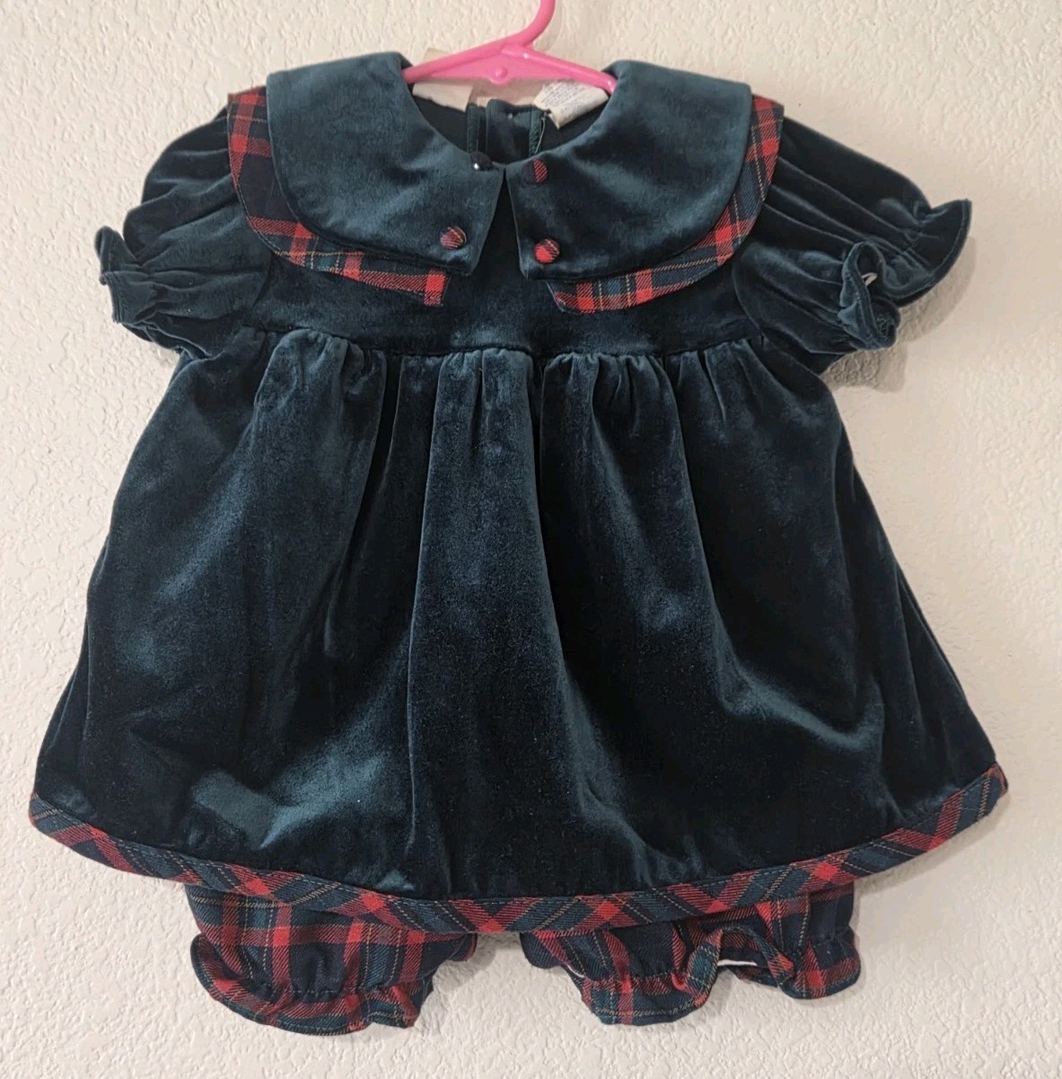 80-90s Vintage Green Velvet Baby Dress Holiday Plaid Trim Size 6-9 Months READ