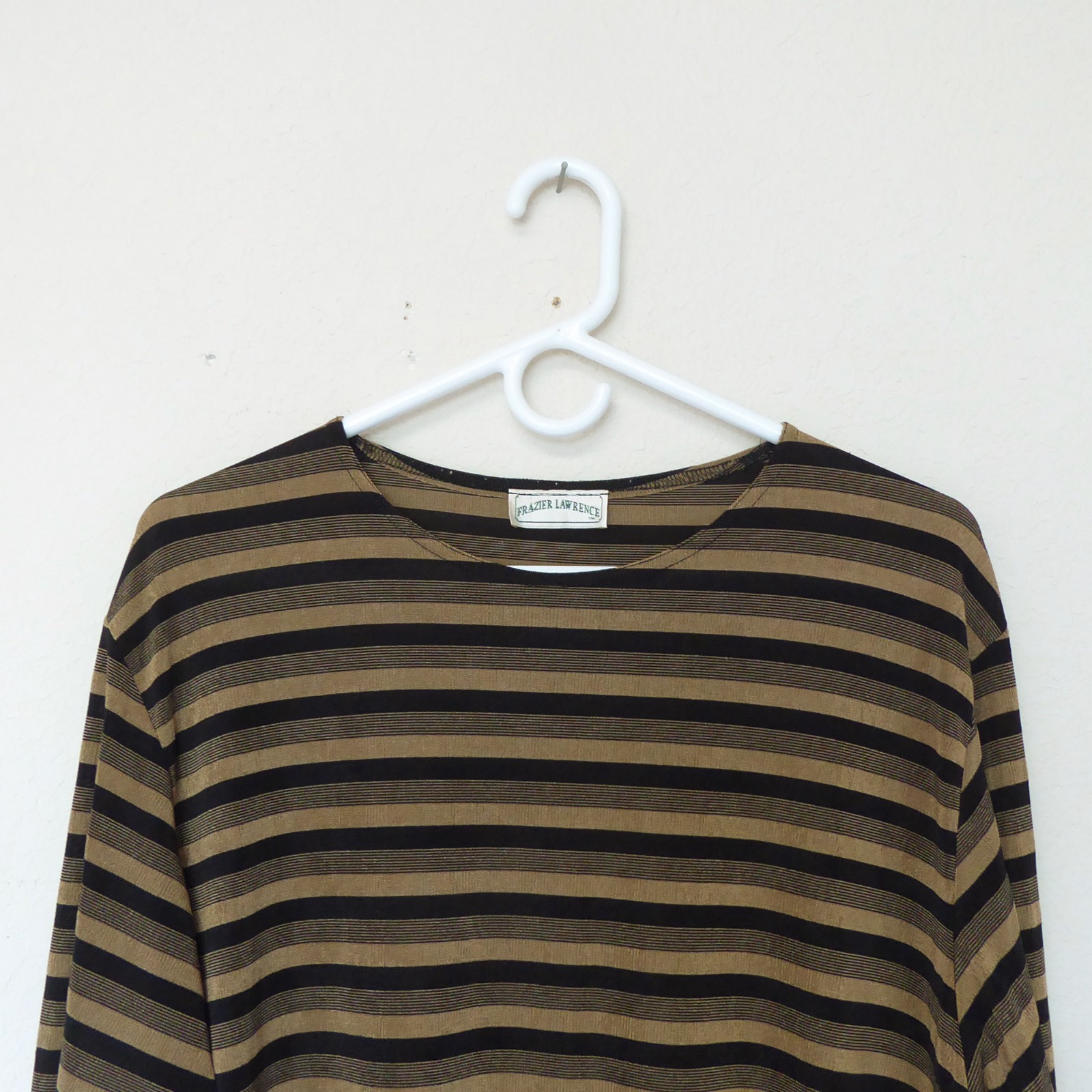 Y2K Vintage 2000s Frazier Lawrence tan and black stretchy stripe top XL
