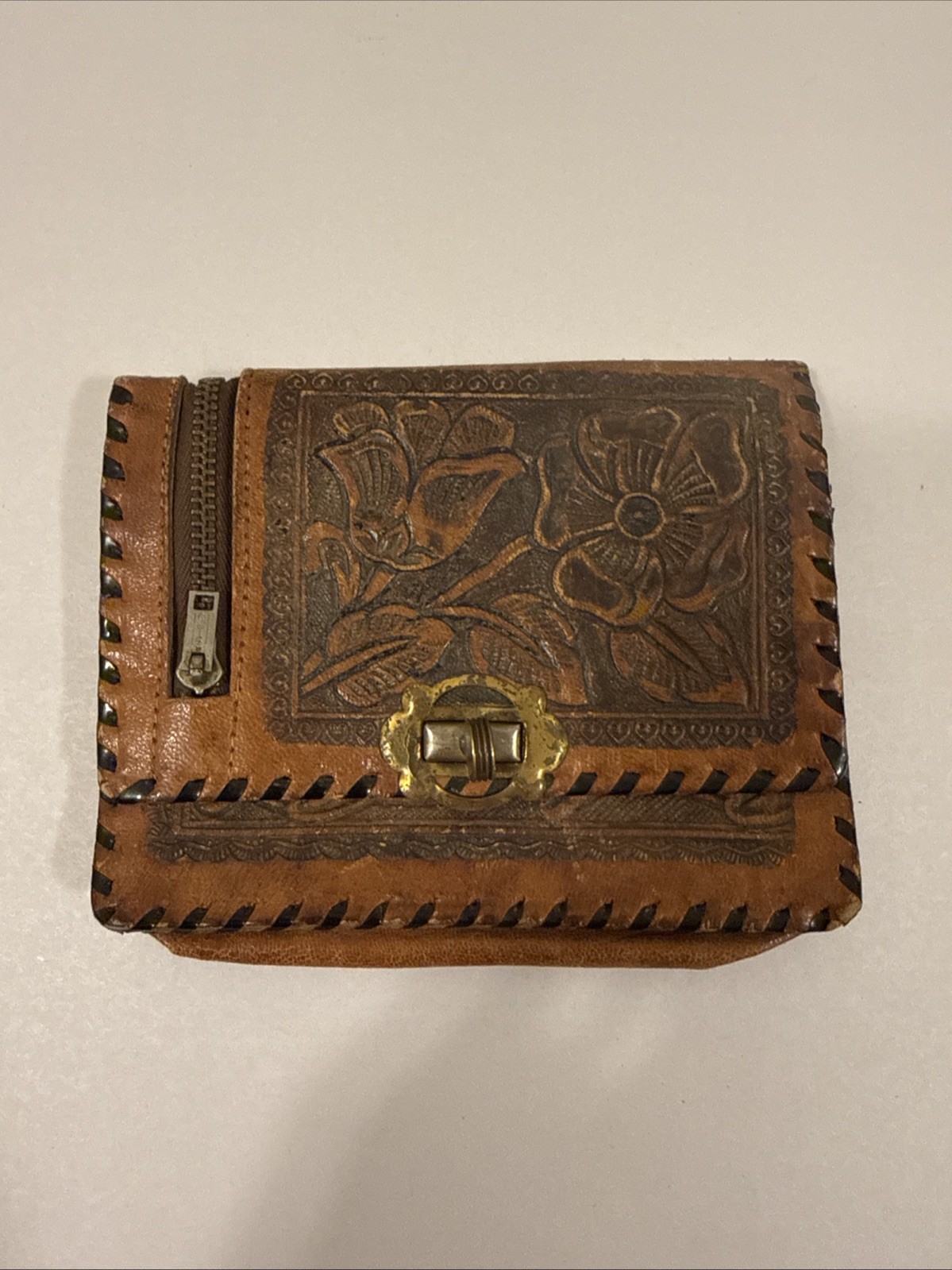 Vintage small leather Purse wallet Clasp And zipper Mexico logo