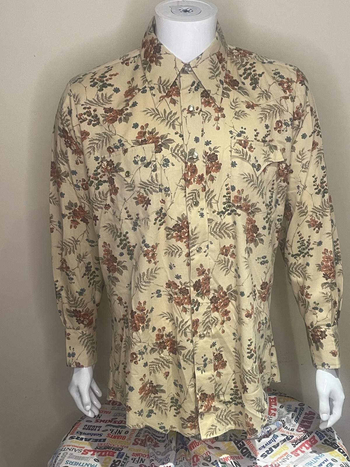 1970s Vintage H Bar C Ranchwear Western Leisure Shirt Pearl Snaps Floral Cowboy