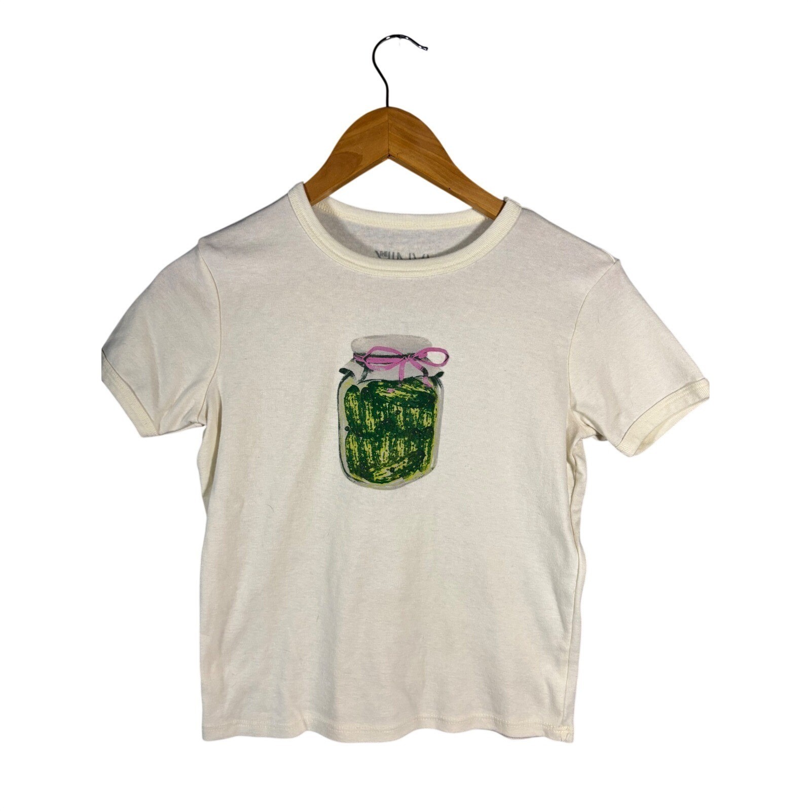 The Vinyl Icons Pickle Jar with Bow Graphic Ringer T-Shirt Cream Mens Small S