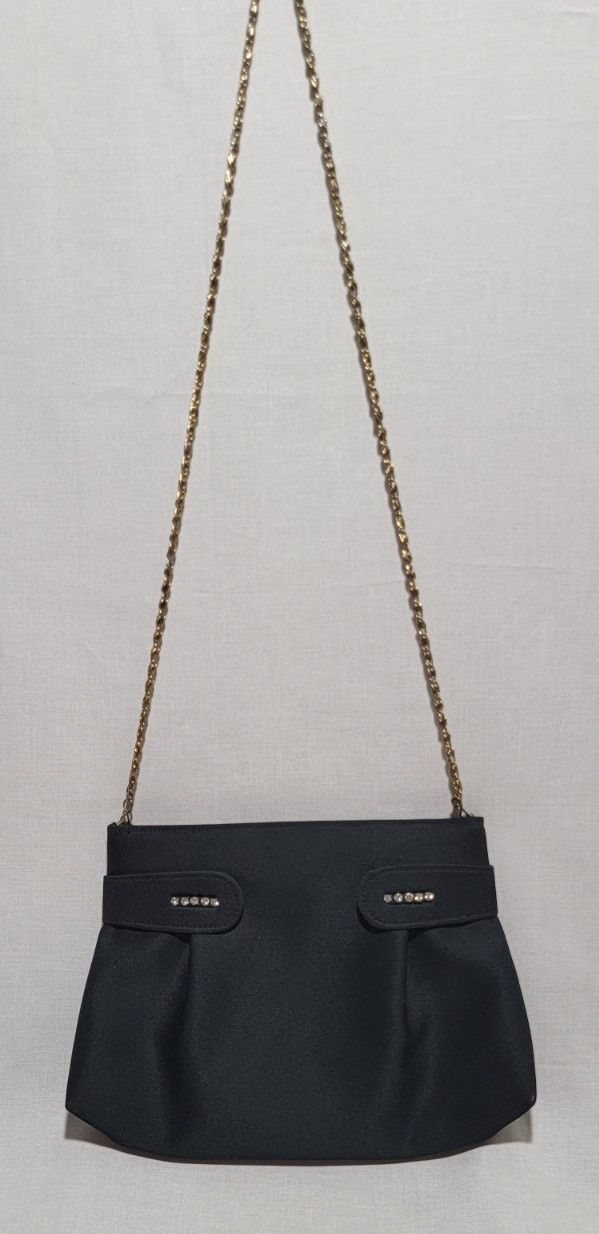 VINTAGE WALBORG WOMENS BLACK PURSE WITH CRYSTAL ACCENTS AND GOLD METAL STRAP