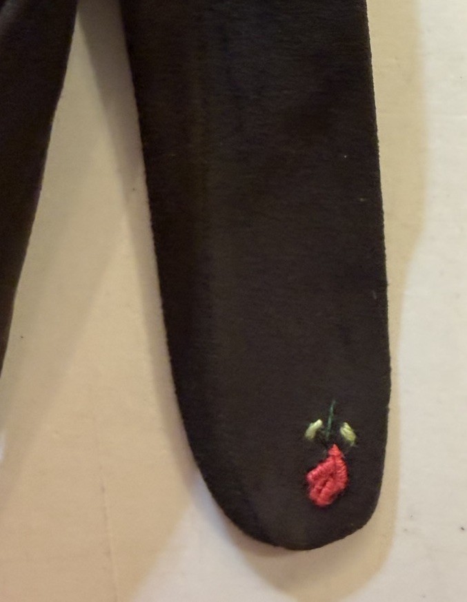 VTG Freddy Paris Black Suede Leather Gloves Embroidered Floral Rose Size 6 3/4