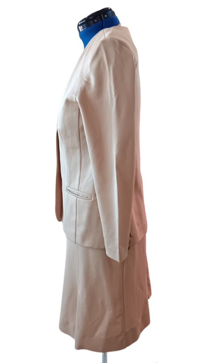 Jeanne Durell women’s Tan 2 piece Jacket Paneled Skirt Suit size X – LX AA351