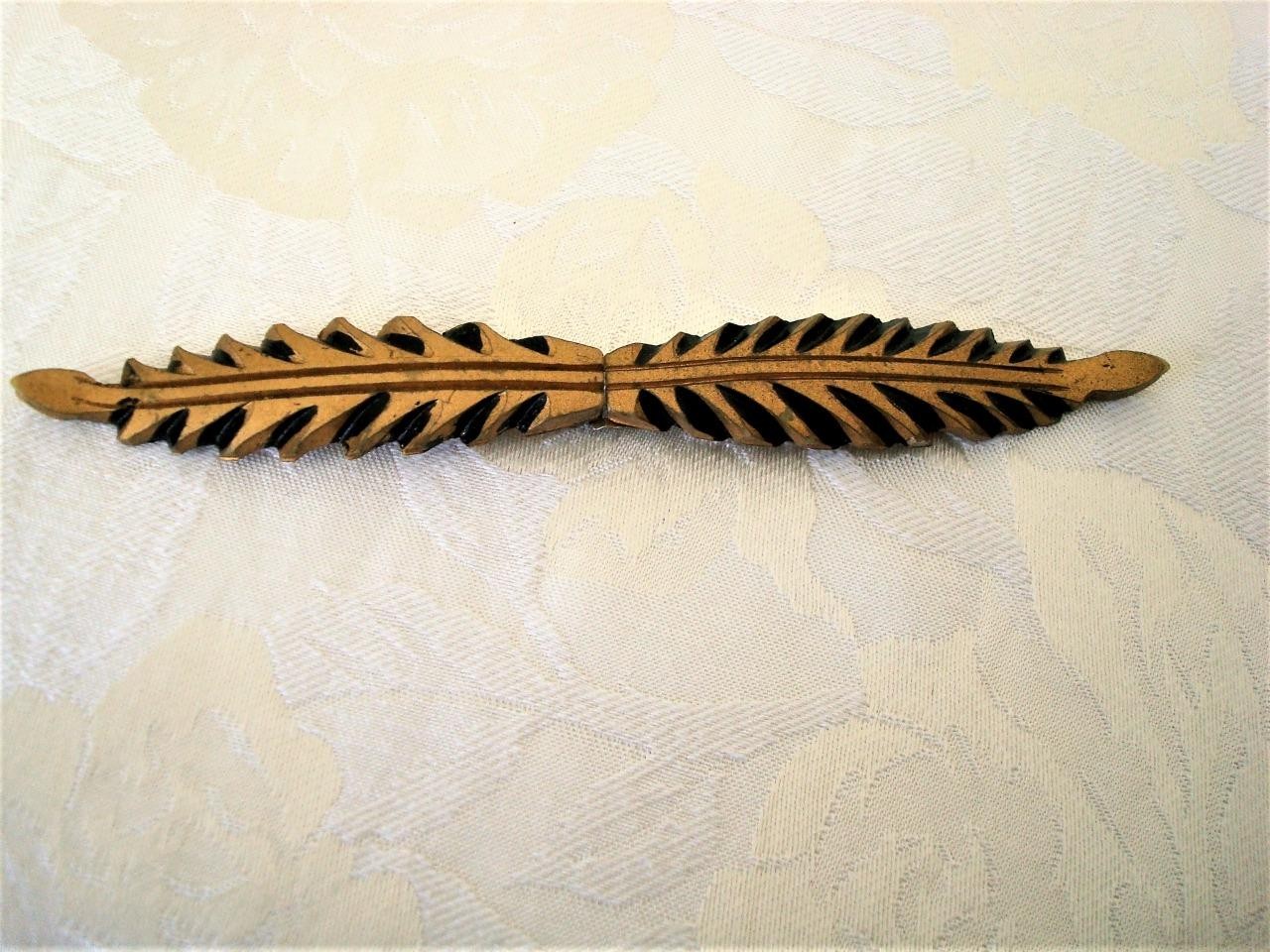 2 Piece Art Deco Painted Gold Black Celluloid Leaves Clasp Buckle 7/8 x 7 in. KJ