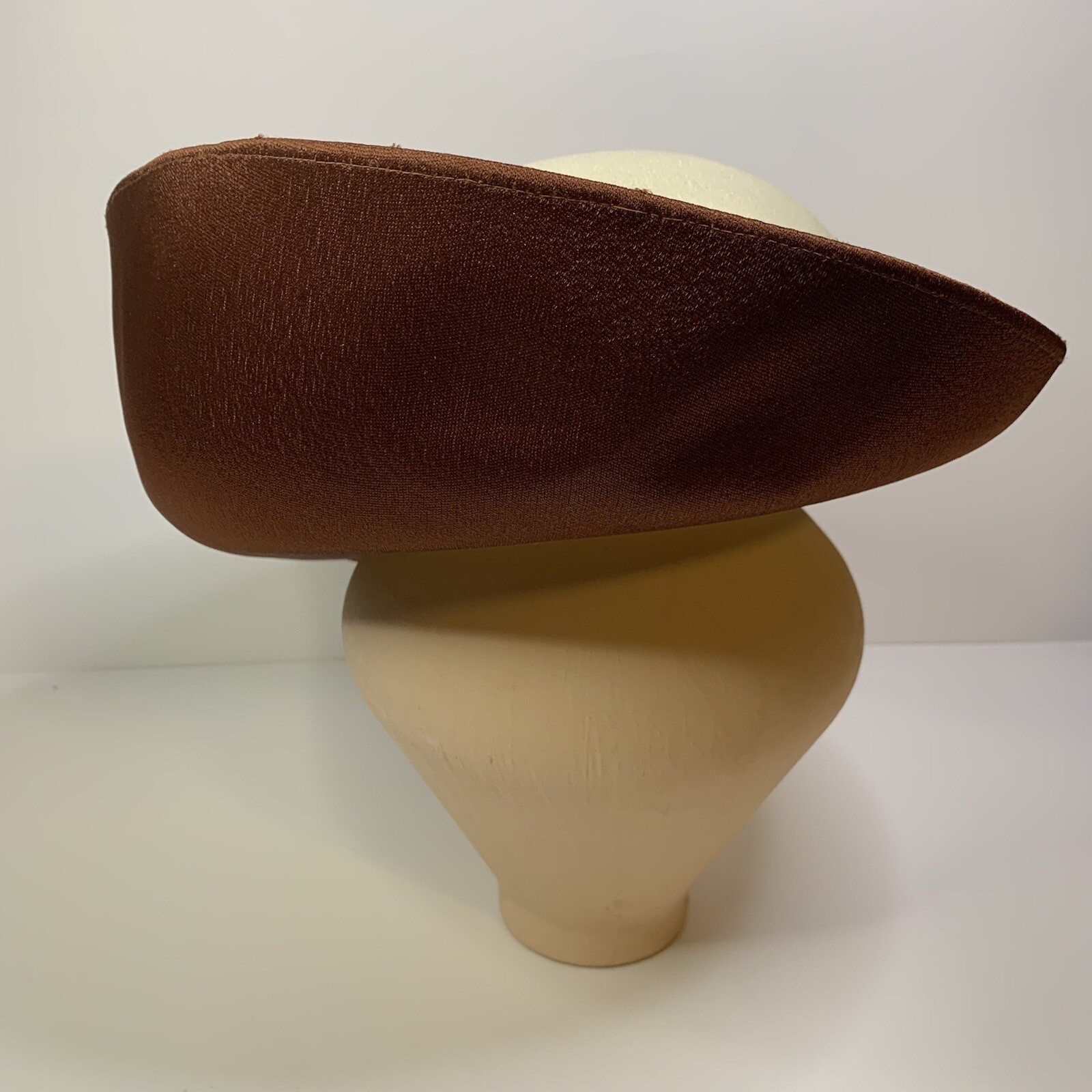 Vintage Fashion Hat Ivory Brown Sequins Derby Church Style Fancy Beautiful