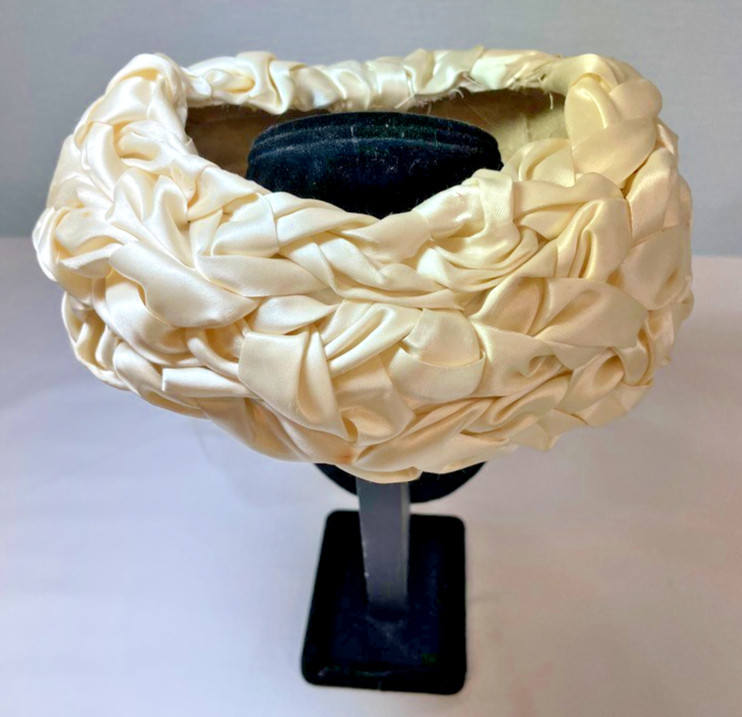 Vintage Women’s Open Top Pillbox Hat – Ivory Satin with Netting
