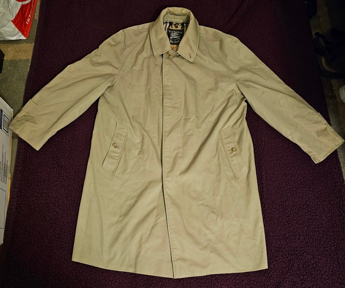 Burberry Men’s Vintage Harrod’s Khaki Beige Long Coat VG Condition USED
