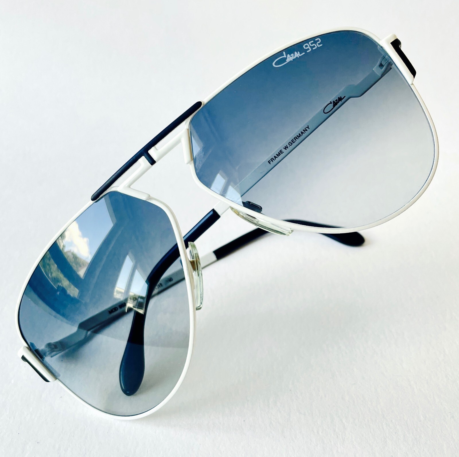 vintage CAZAL 952 col 315 white & black sunglasses W. Germany 902 908 rare!