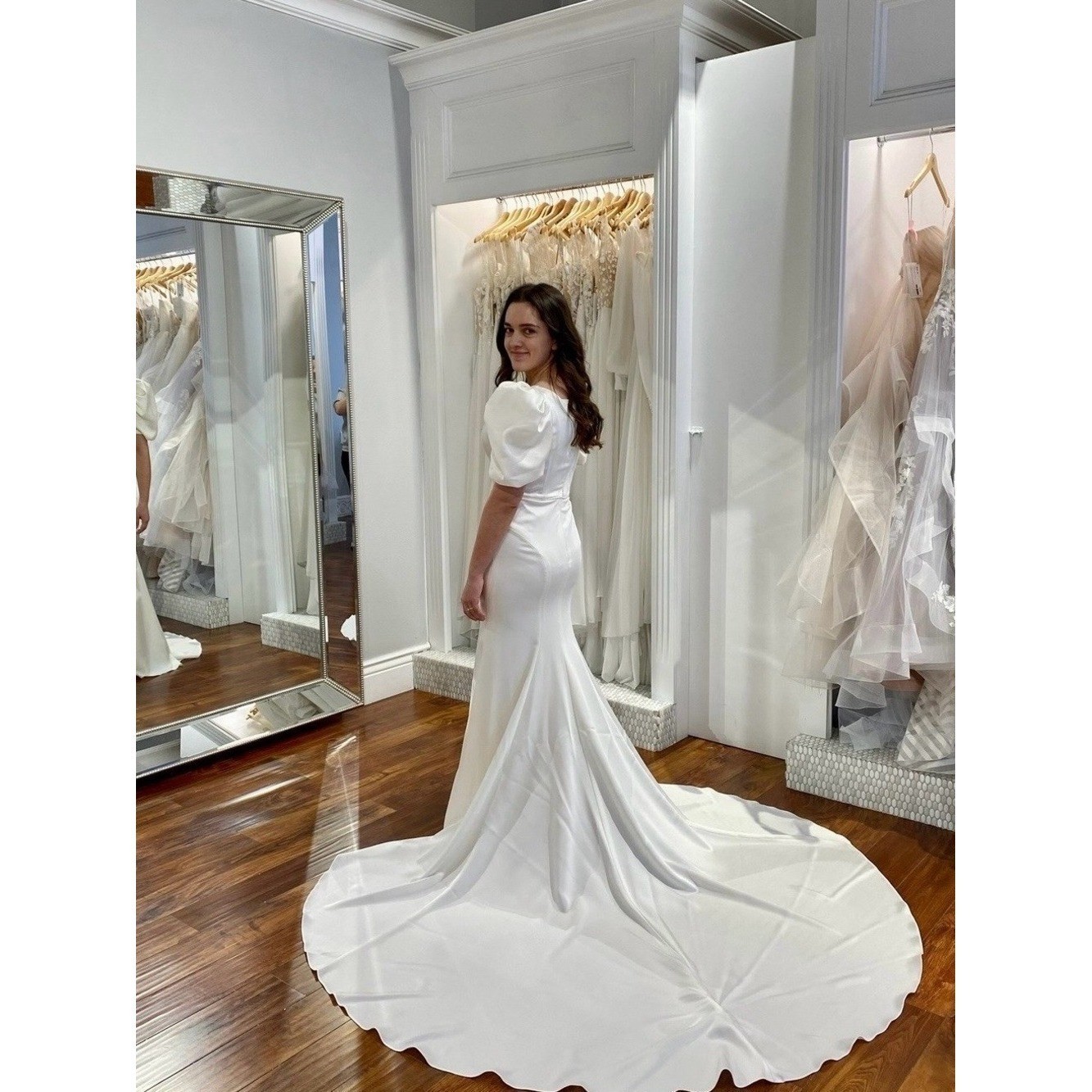 Miosa bride ivory puff sleeve wedding dress satin le blanc Casablanca