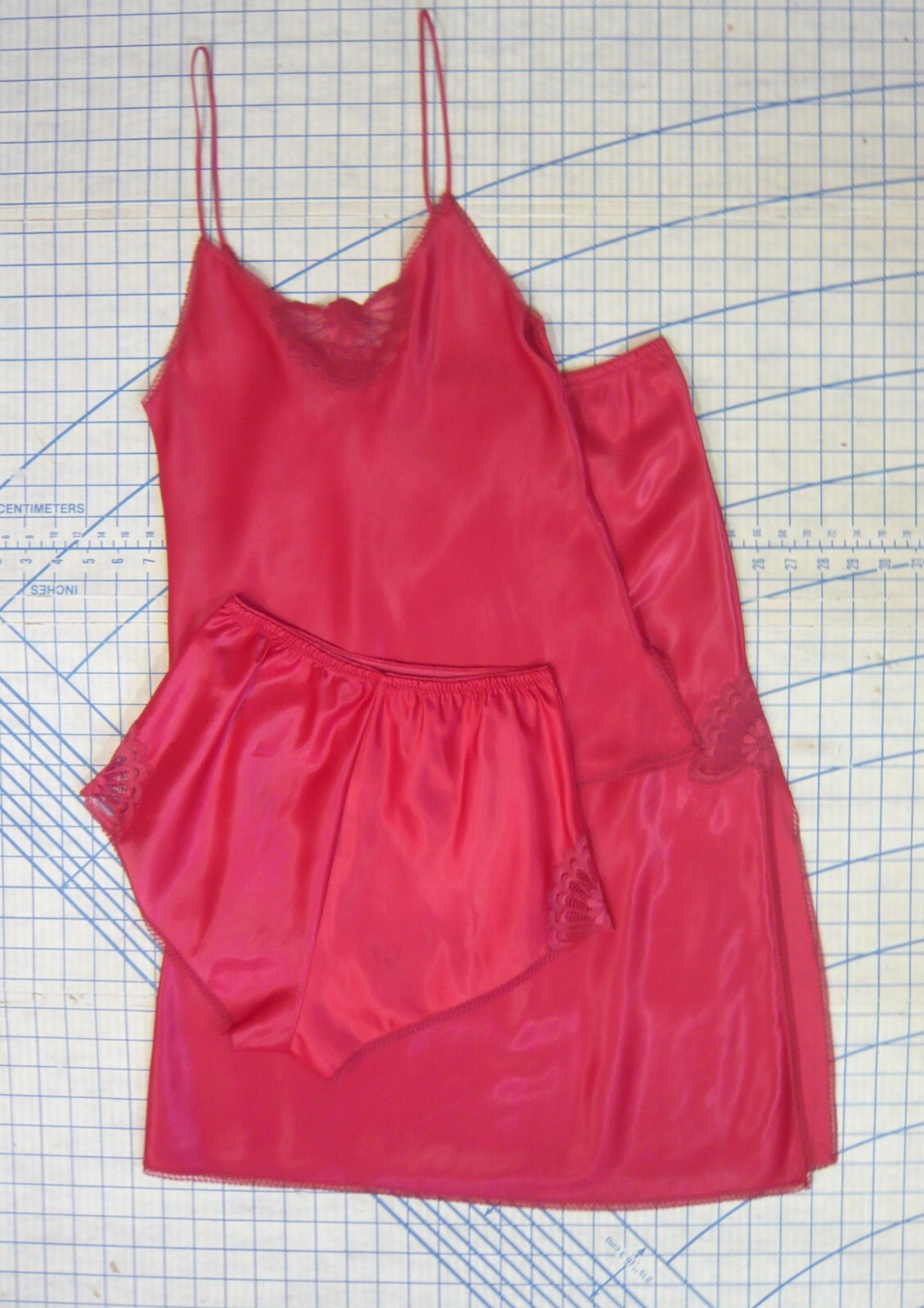 FERNANDO SANCHEZ vintage 70s LINGERIE SET: camisole, half slip, tap pants xs