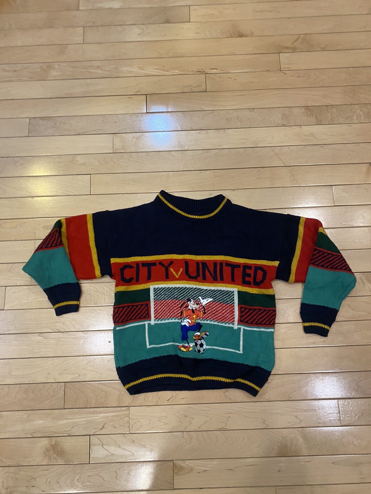 Disney St Michael VINTAGE Marks & Spencer Goofy Soccer Sweater size 5-6 RARE