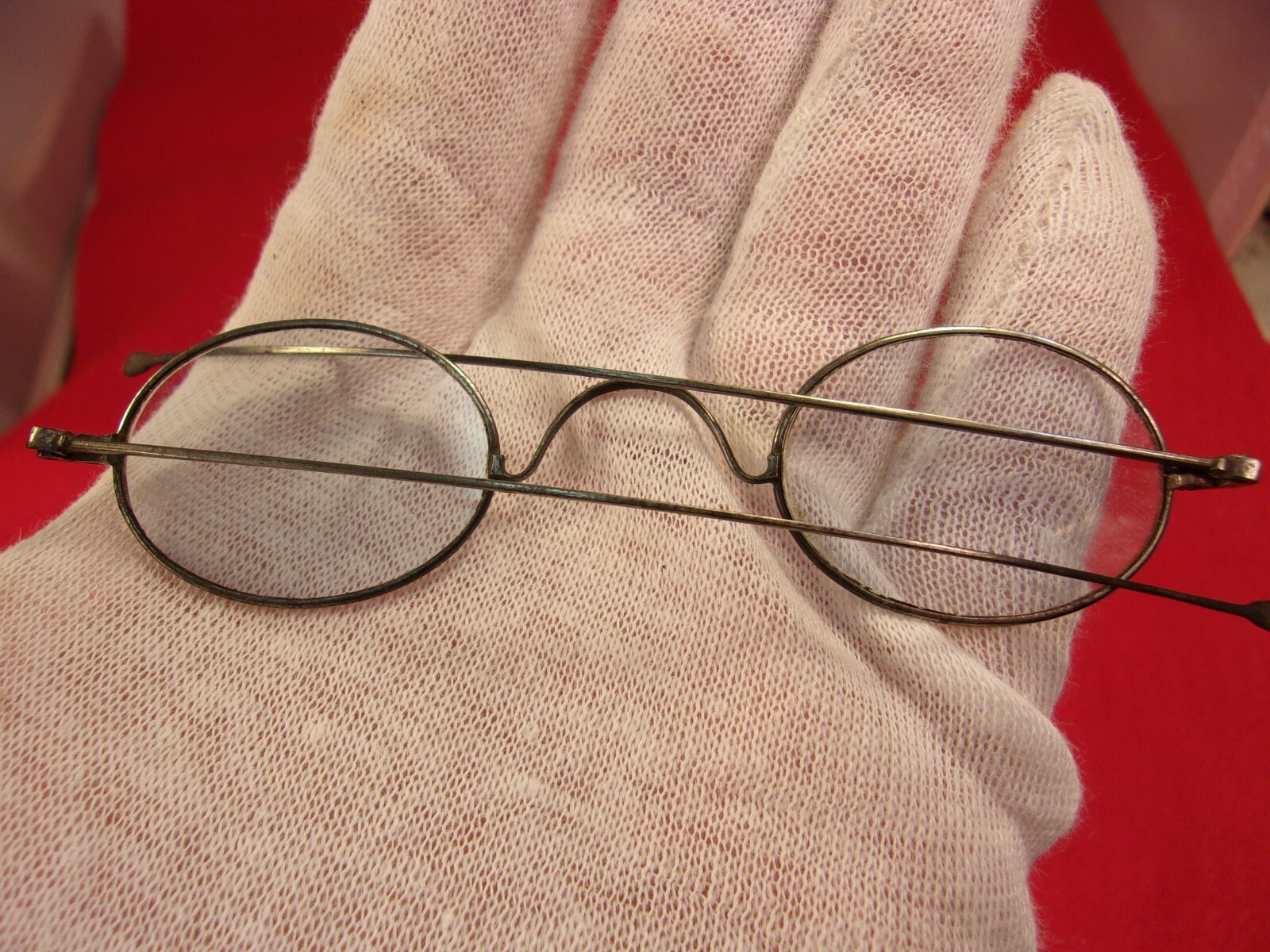 #7 of 165, RARE LITTLE PAIR OF VTG ANTIQUE STEEL OVAL BLUE LENS EYEGLASSES +CASE