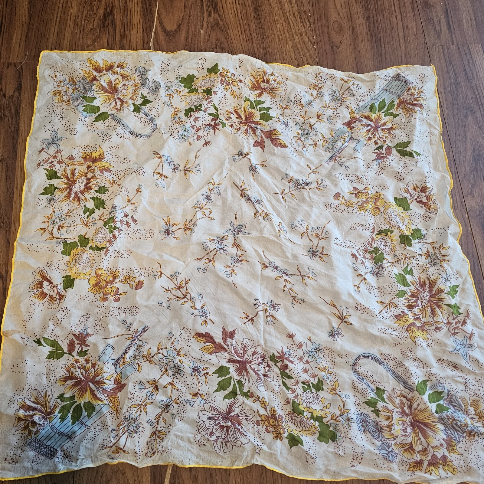 Vintage Scarf Handkerchief Garden Flowers Cottage Core 27×26 Sheer