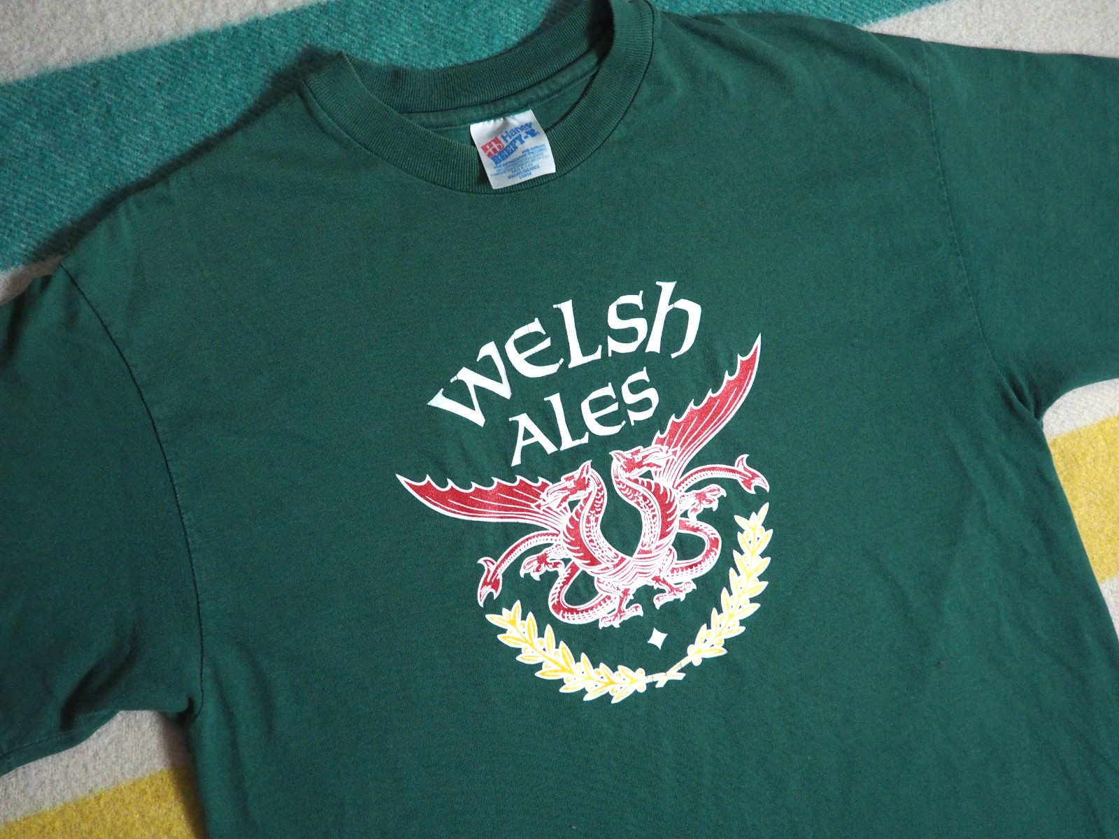 VTG 90s Hanes Welsh Ales Dragon Crest Beer Faded Green Tee T-Shirt Mens L