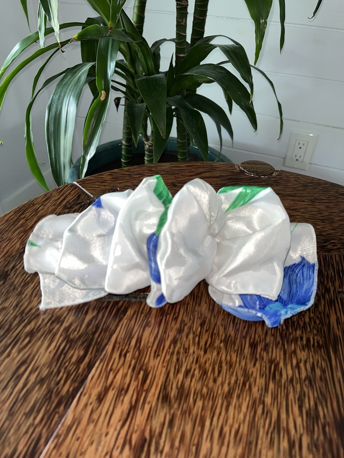 Vintage 1980s / 90s White, Blue & Green Floral Large Hair Bow Barrette Clip