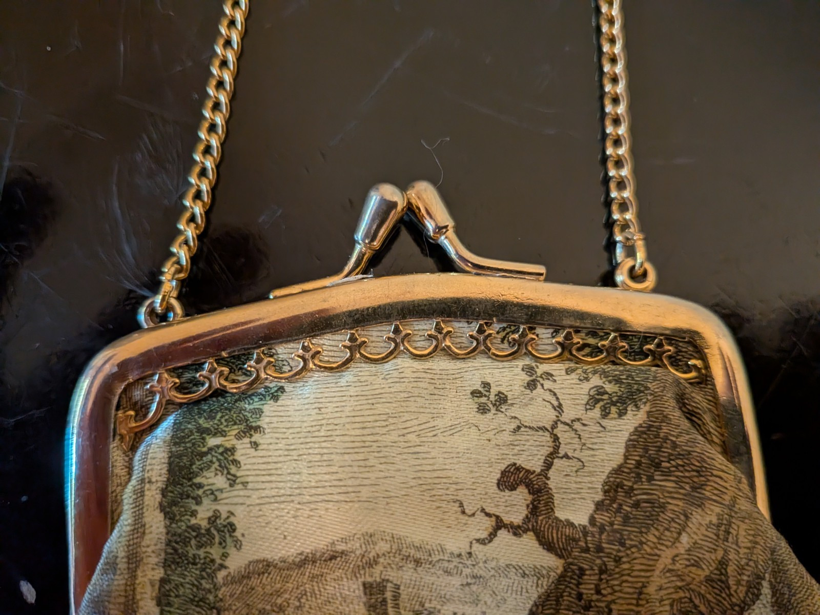 Vintage Old Masters by Lesbro England Satin Glasses Case with Chain Handle