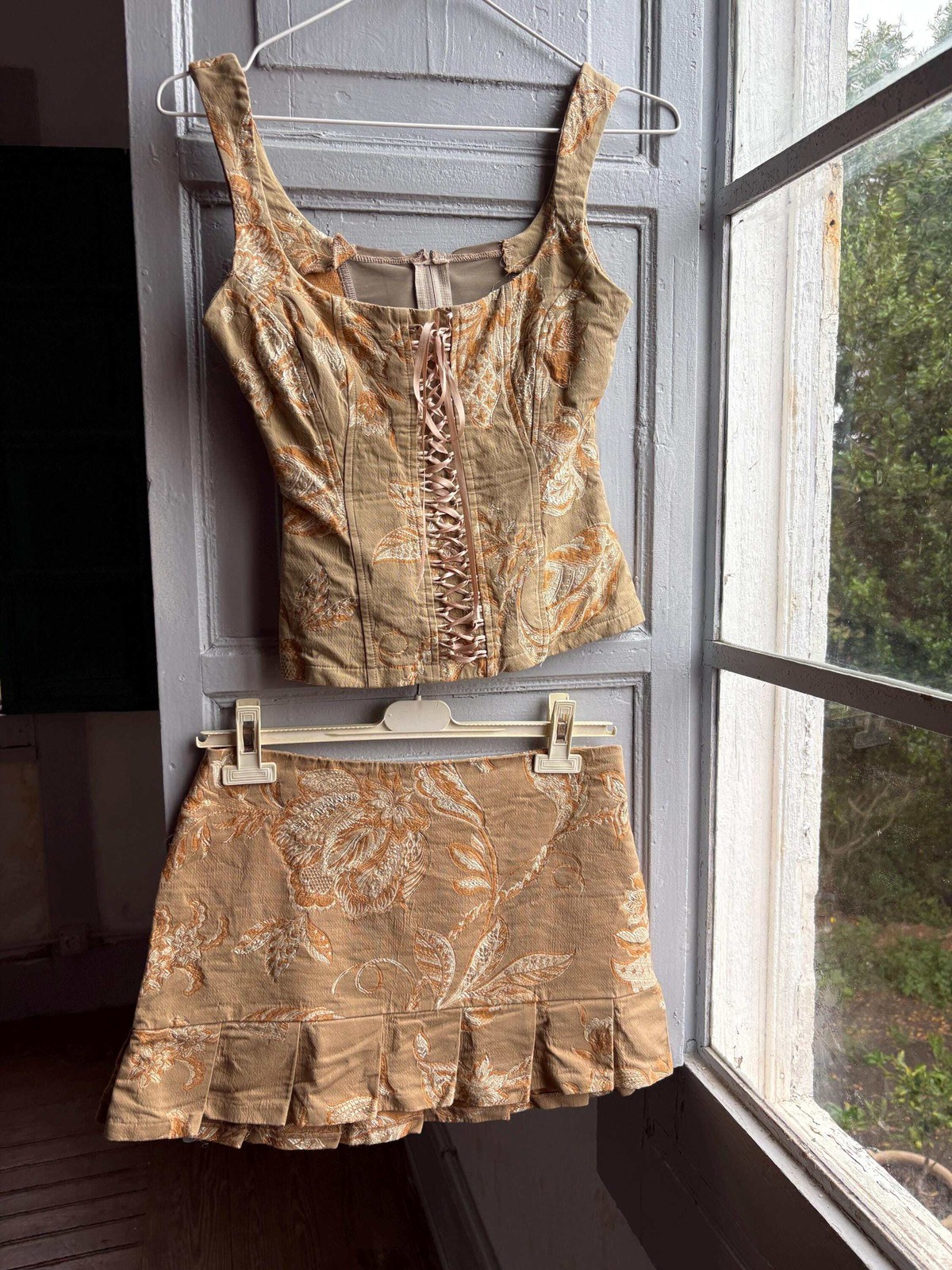 Y2K Brocade Two Piece Set, Women Corset Top Mini Skirt, Gold Floral Coquette Par