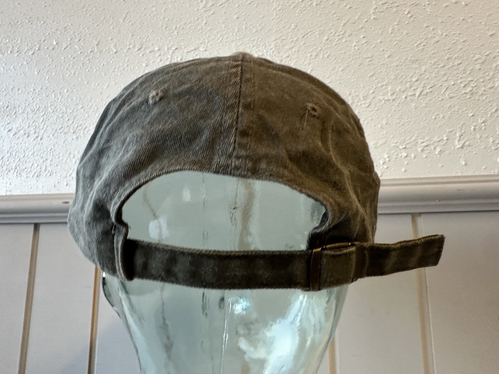 Vintage 1990s Coast Point Bobcat West Papé Group Company Gray Strapback Cap