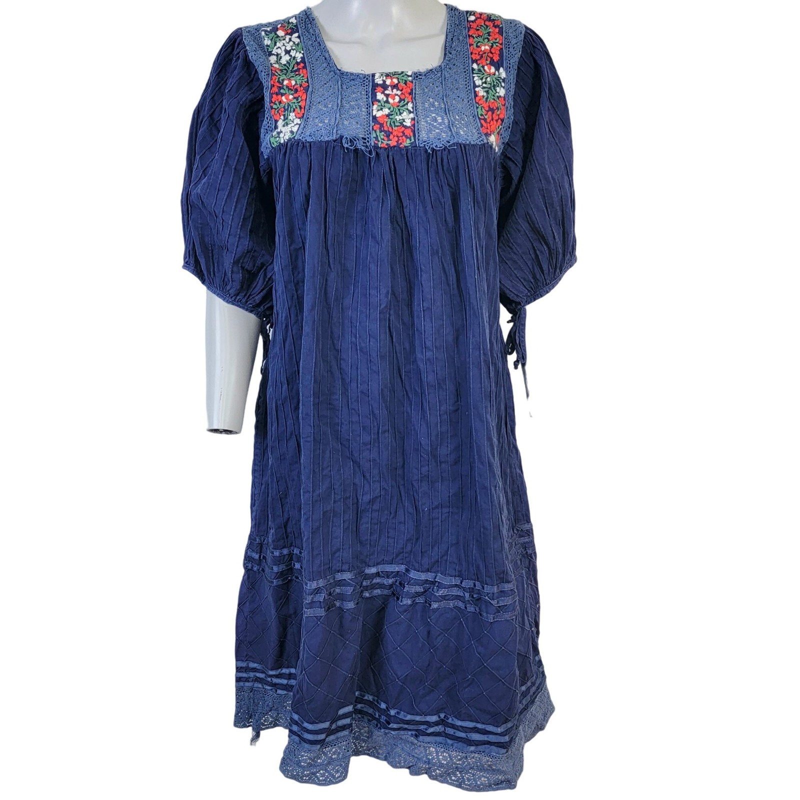 Vintage 70s Midi Dress Women Medium Embroidered Floral Bohemian Peasant 10 Blue