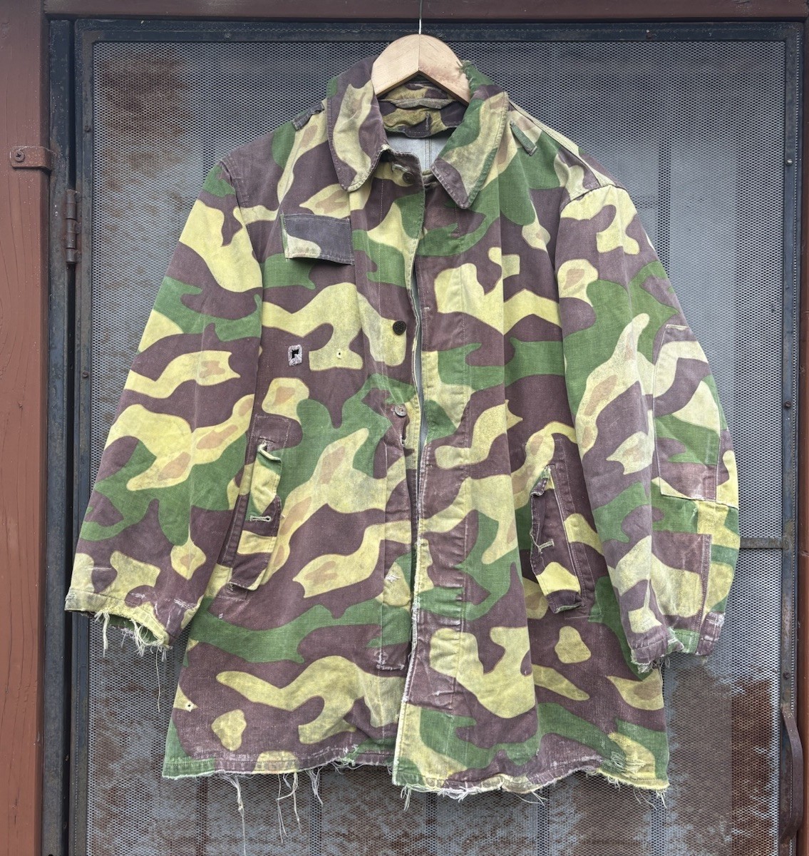 VTG 60s Czech Army Airborne Salamander Camo Smock Jacket Distressed Thrashed