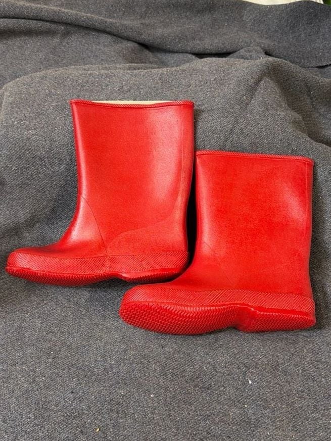 Vintage NOS Parigi 1960s Children’s Red Rubber Rain Boots
